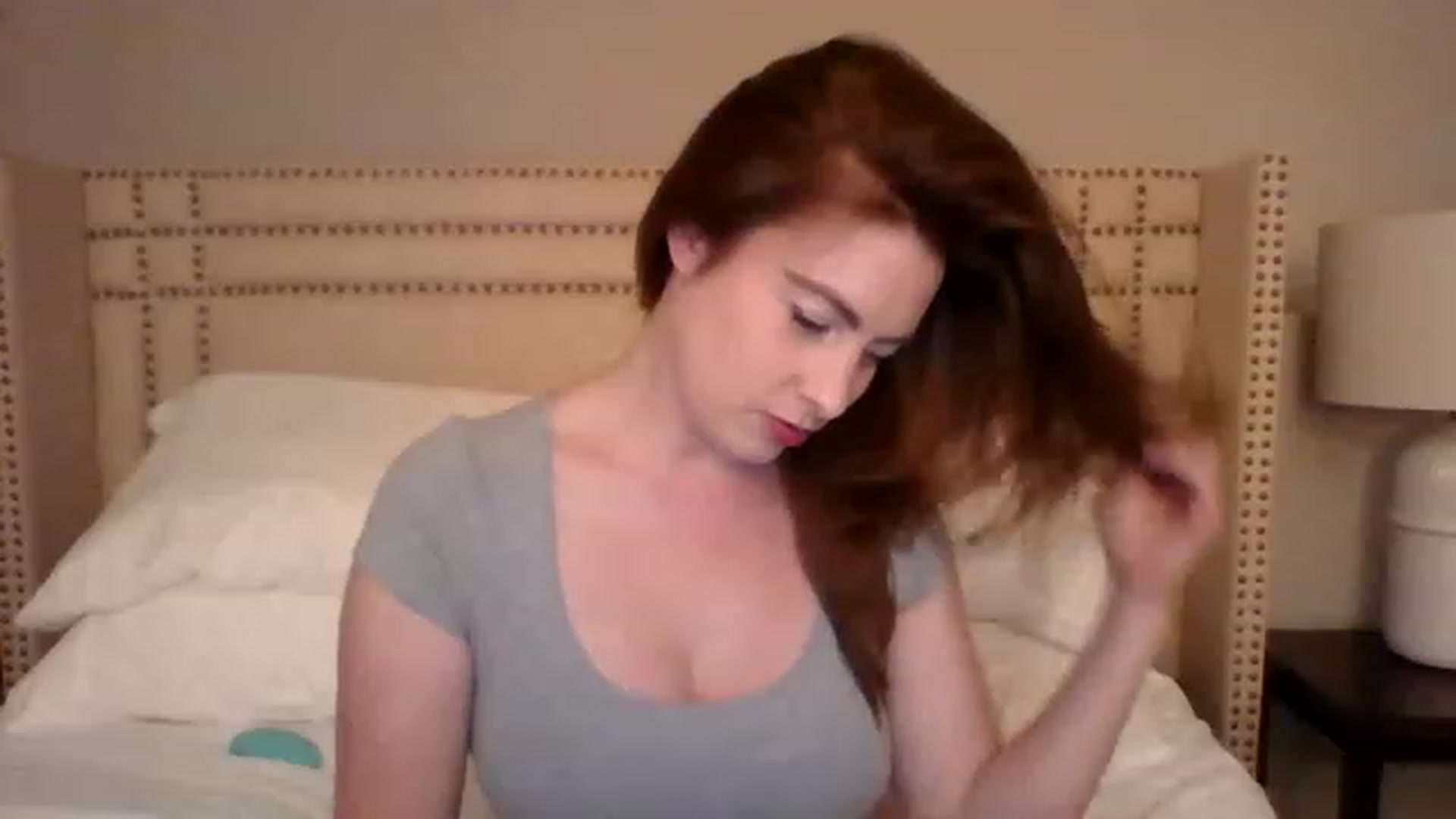 Gallery image thumbnail from AubreyMonroe's myfreecams stream on, 01/04/2023, 04:12 image 4 of 20