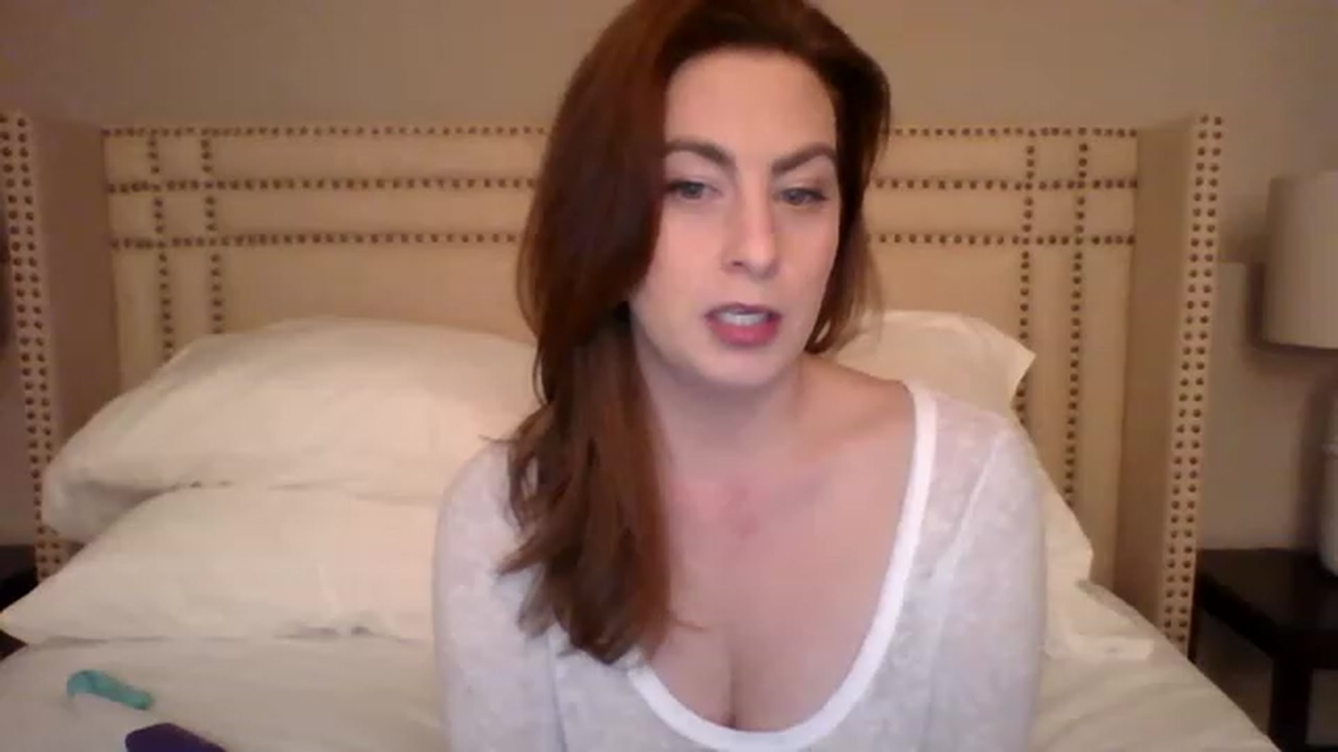 Gallery image thumbnail from AubreyMonroe's myfreecams stream on, 01/18/2023, 03:41 image 17 of 20