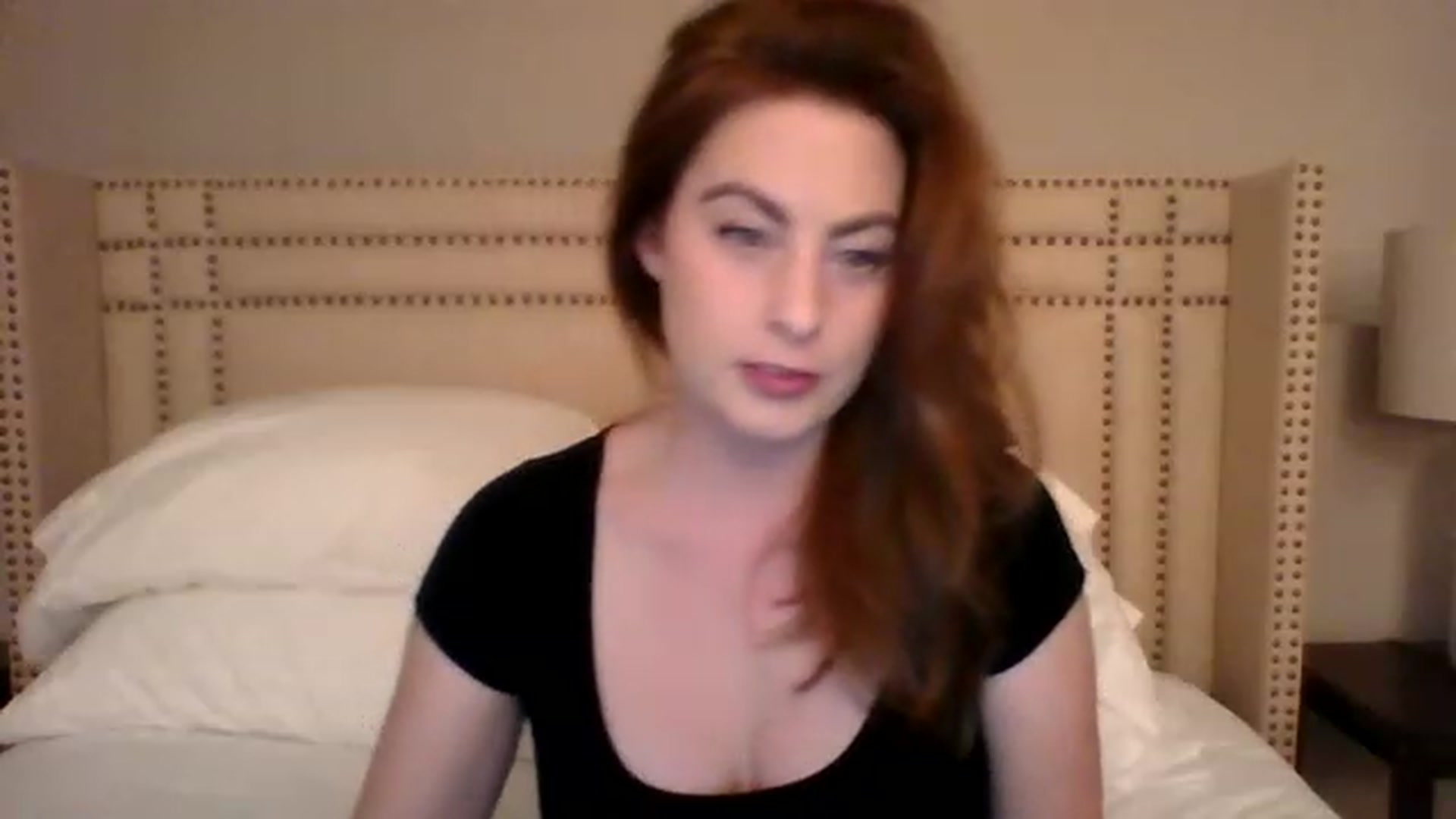 Gallery image thumbnail from AubreyMonroe's myfreecams stream on, 01/21/2023, 04:09 image 9 of 20