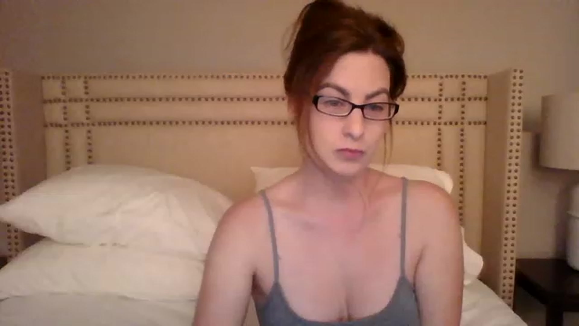Gallery image thumbnail from AubreyMonroe's myfreecams stream on, 02/01/2023, 03:40 image 8 of 20