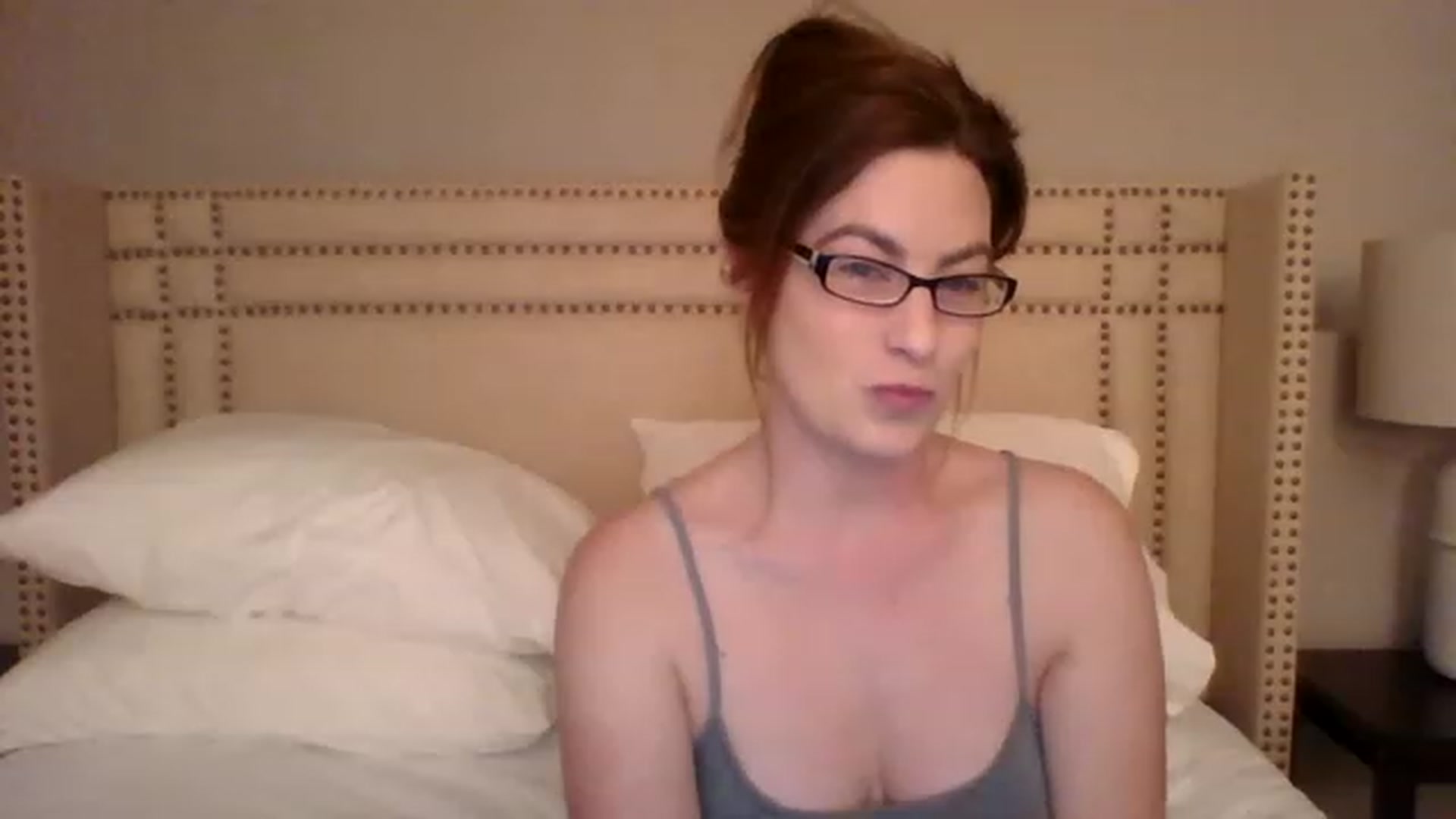 Gallery image thumbnail from AubreyMonroe's myfreecams stream on, 02/01/2023, 03:40 image 9 of 20