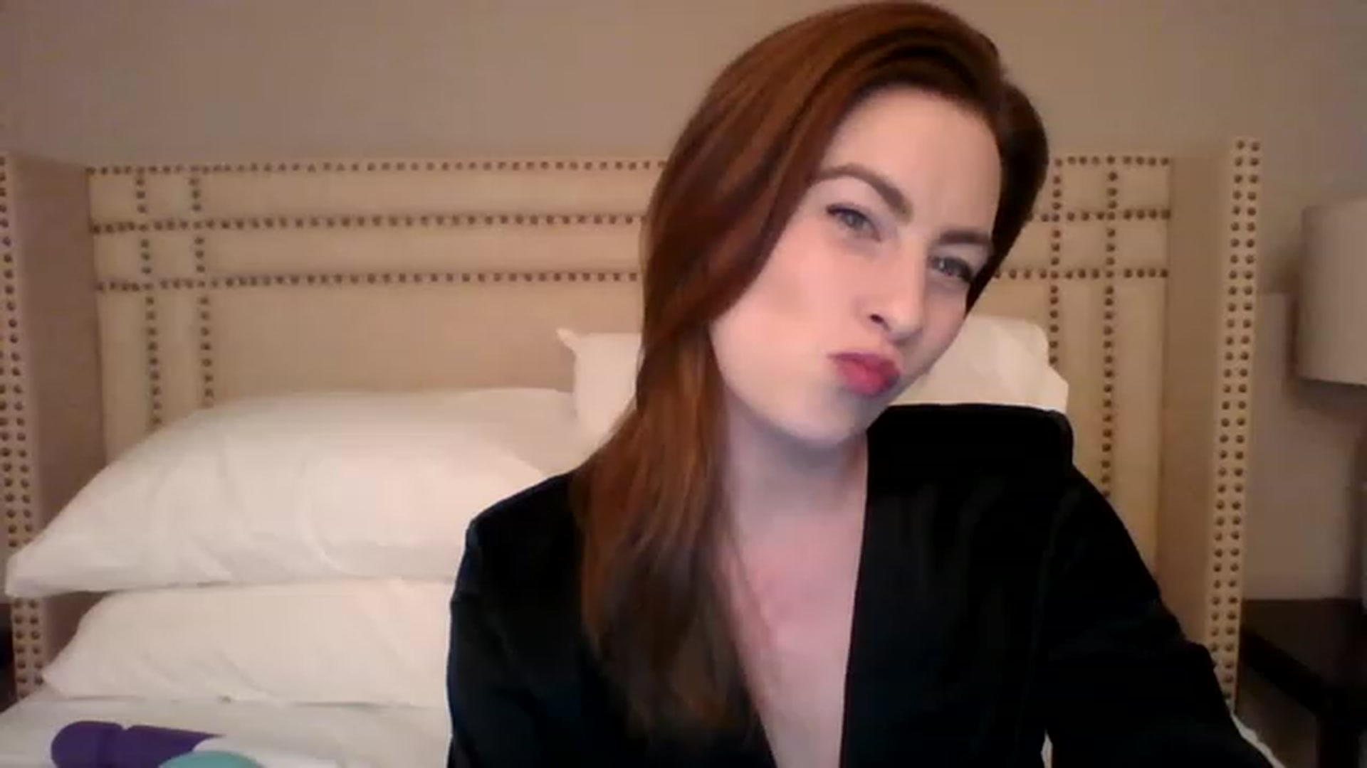 Gallery image thumbnail from AubreyMonroe's myfreecams stream on, 02/05/2023, 03:33 image 6 of 20