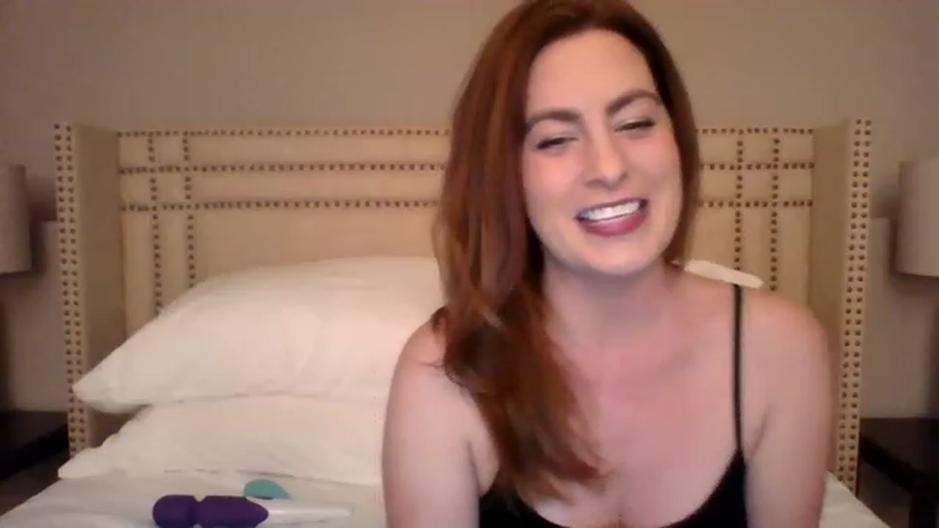 Gallery image thumbnail from AubreyMonroe's myfreecams stream on, 02/10/2023, 03:49 image 13 of 20
