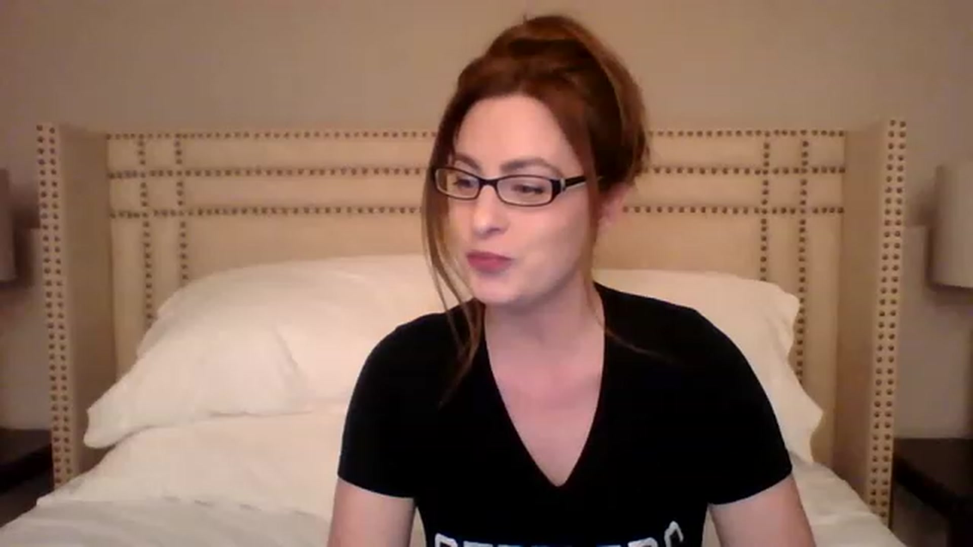 Gallery image thumbnail from AubreyMonroe's myfreecams stream on, 02/11/2023, 04:10 image 17 of 20