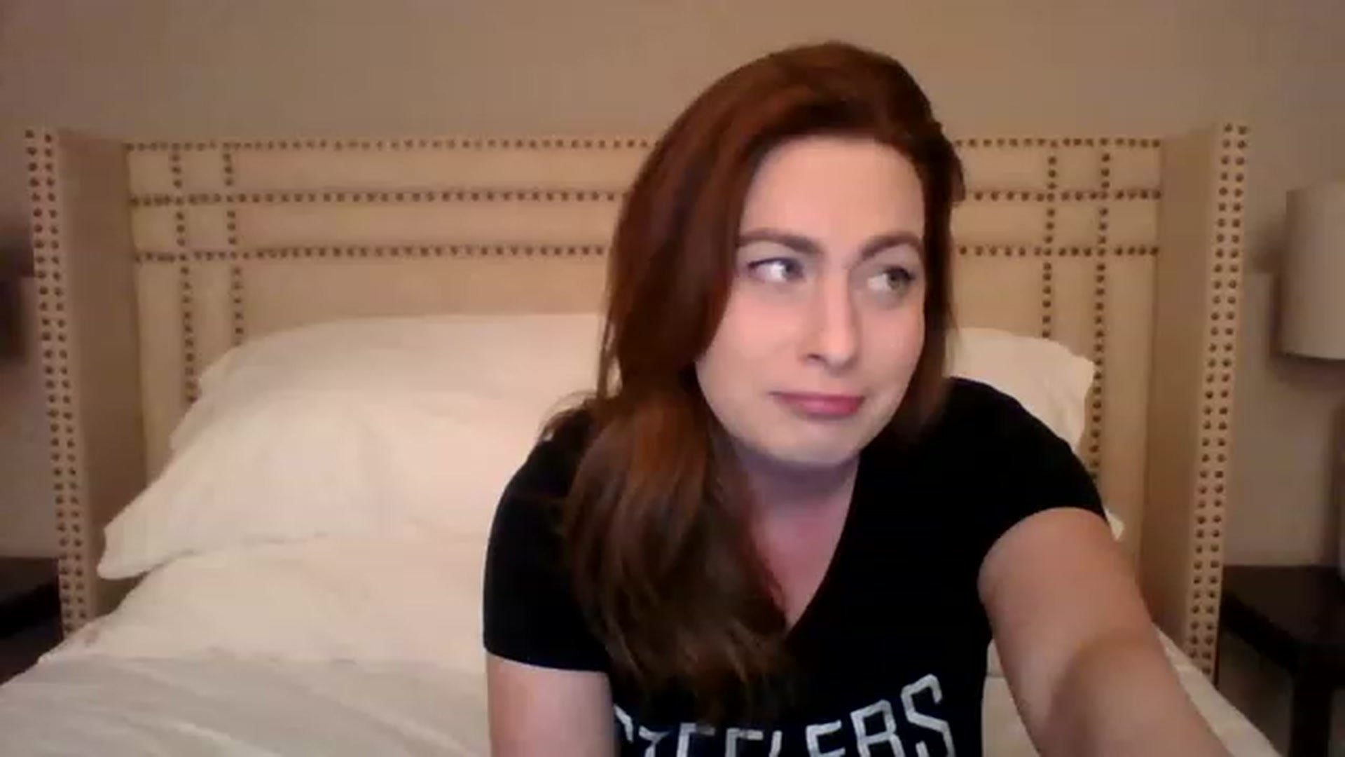 Gallery image thumbnail from AubreyMonroe's myfreecams stream on, 02/11/2023, 04:10 image 10 of 20