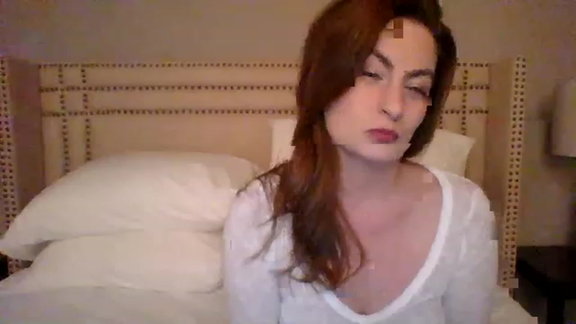 Gallery image thumbnail from AubreyMonroe's myfreecams stream on, 02/21/2023, 03:38 image 2 of 20