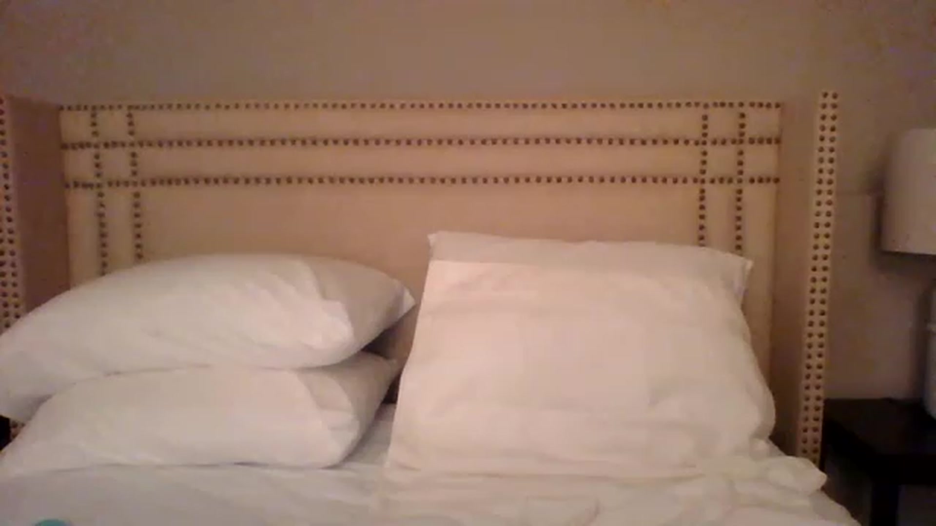 Gallery image thumbnail from AubreyMonroe's myfreecams stream on, 02/25/2023, 04:20 image 10 of 20