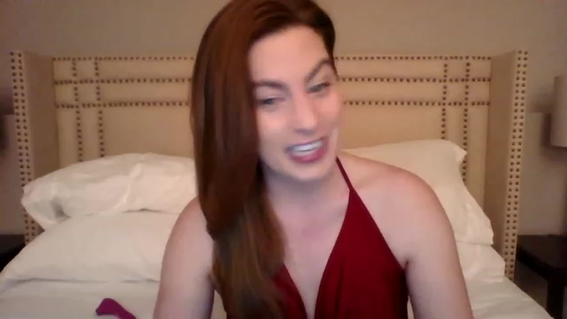 Gallery image thumbnail from AubreyMonroe's myfreecams stream on, 03/09/2023, 03:38 image 12 of 20