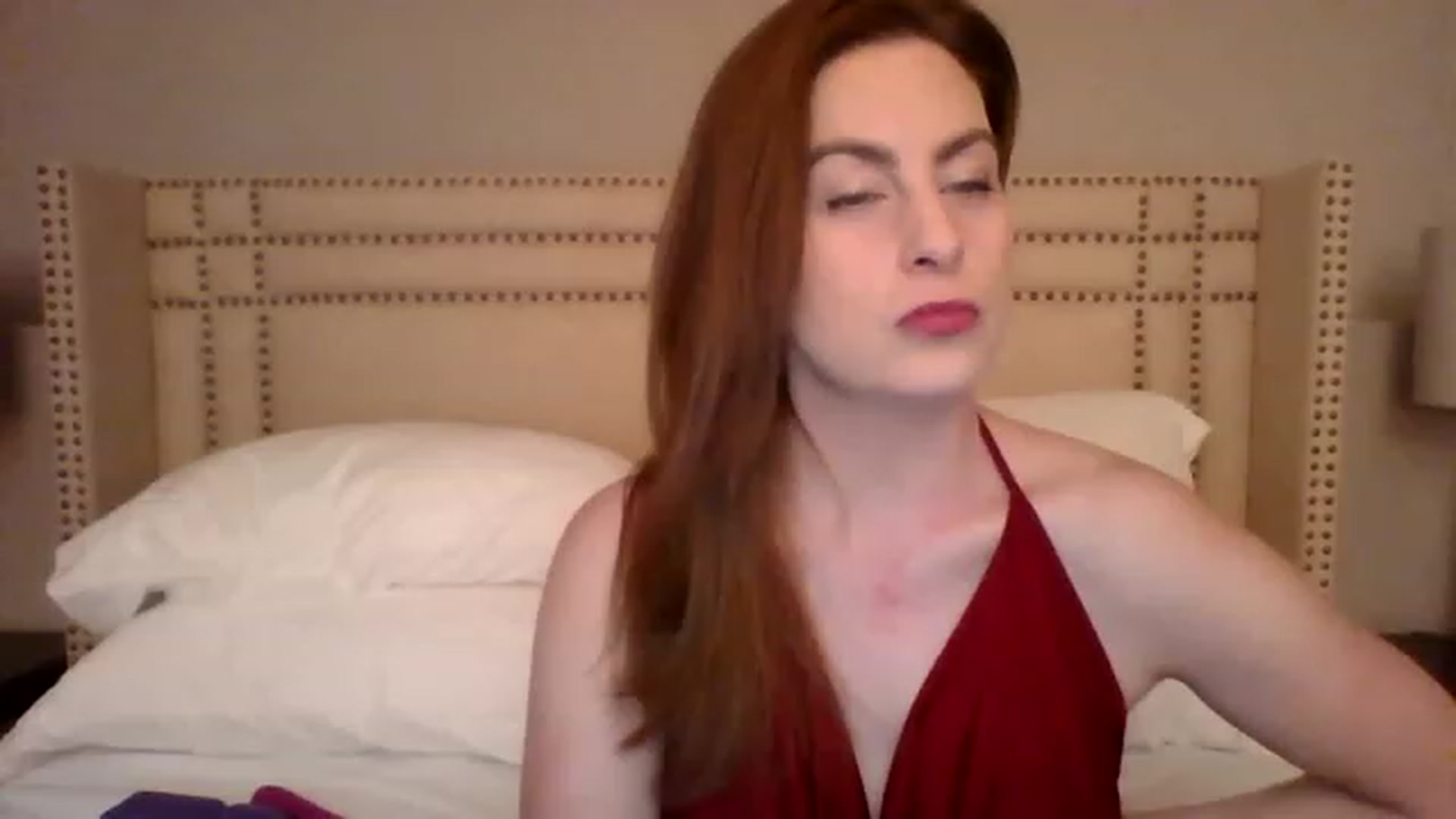 Gallery image thumbnail from AubreyMonroe's myfreecams stream on, 03/09/2023, 03:38 image 3 of 20