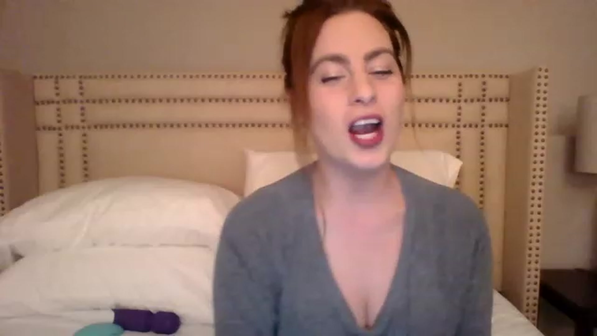 Gallery image thumbnail from AubreyMonroe's myfreecams stream on, 03/10/2023, 03:57 image 5 of 20