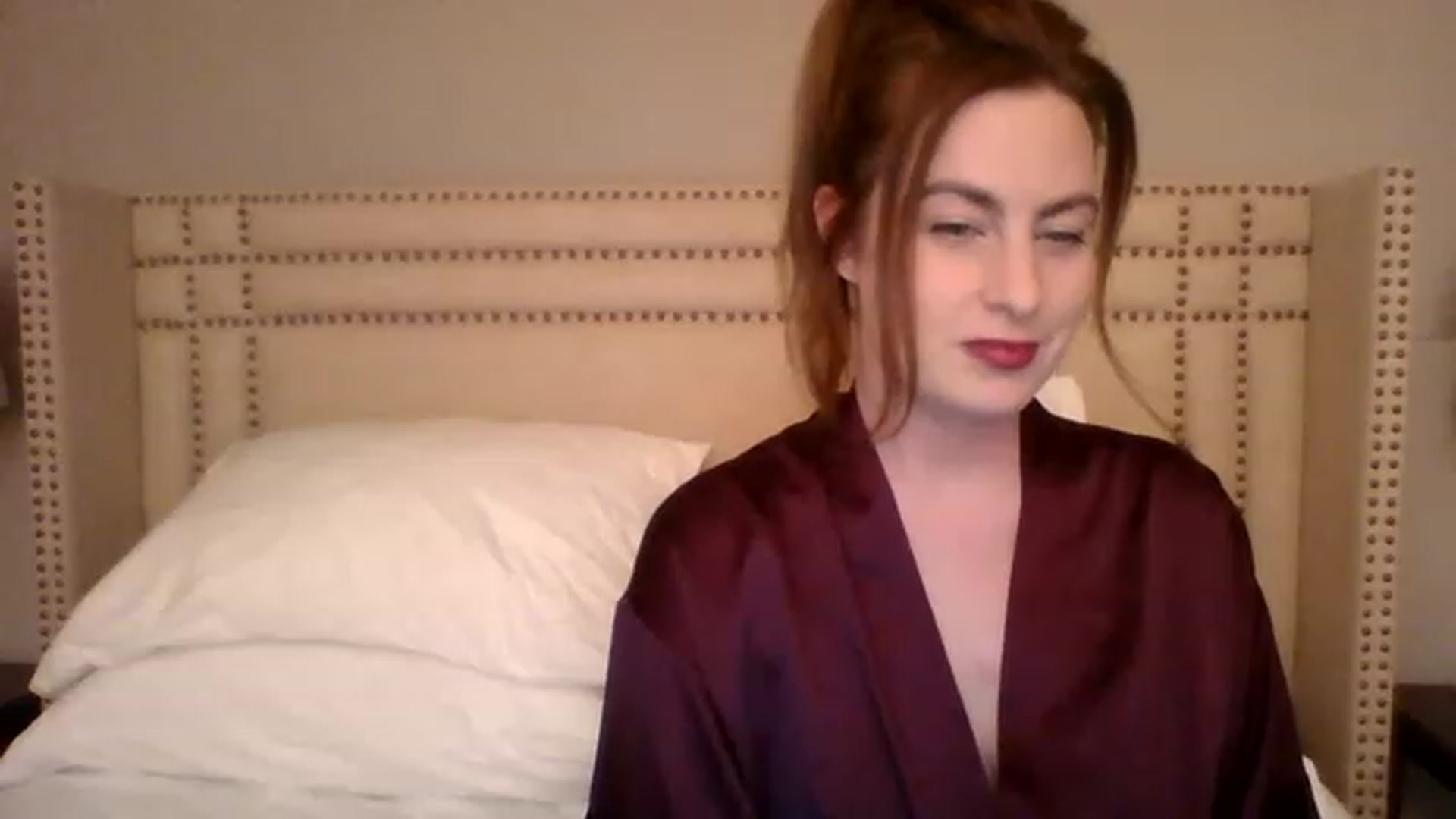 Gallery image thumbnail from AubreyMonroe's myfreecams stream on, 03/12/2023, 04:02 image 12 of 20