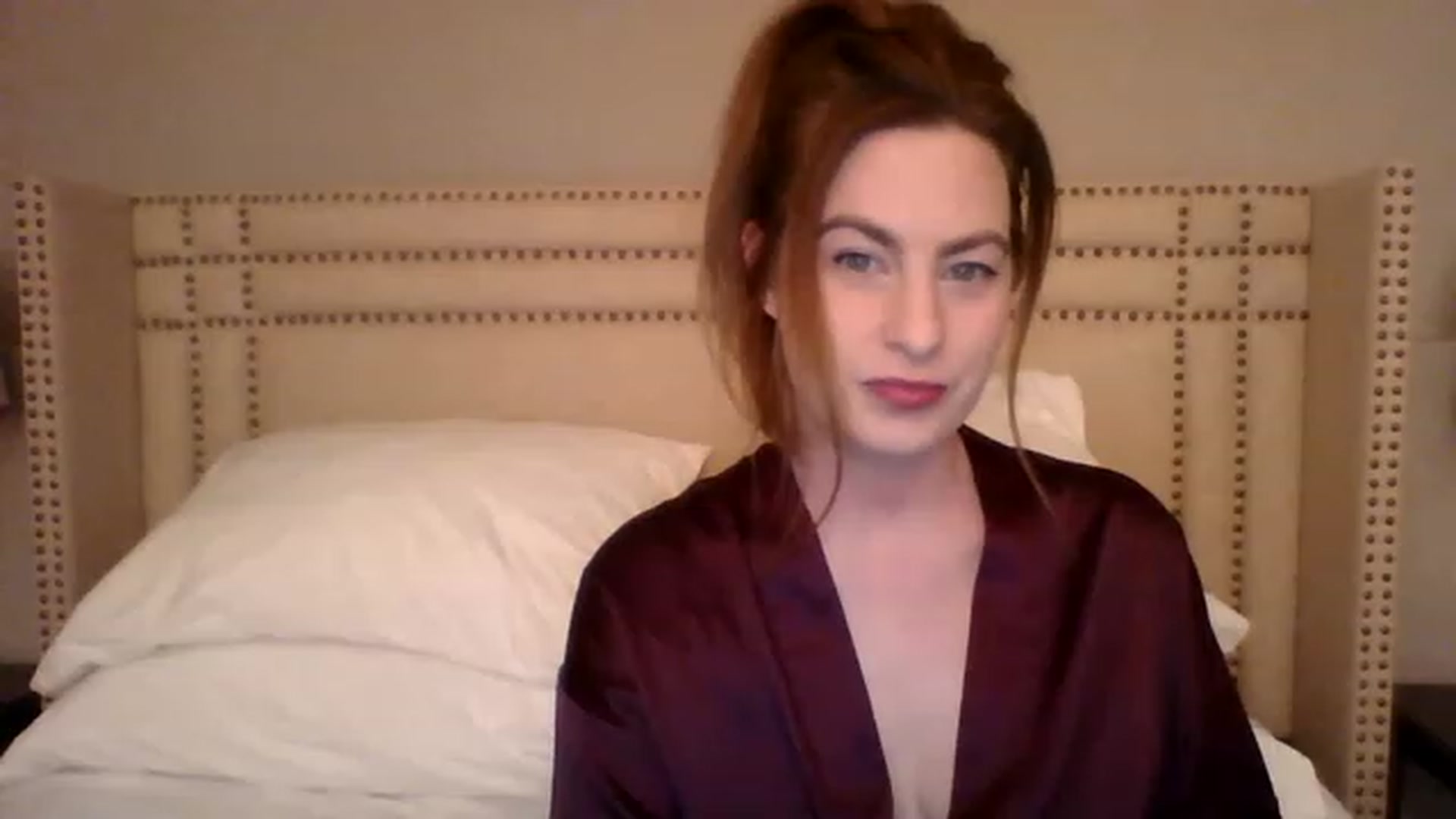 Gallery image thumbnail from AubreyMonroe's myfreecams stream on, 03/12/2023, 04:02 image 10 of 20