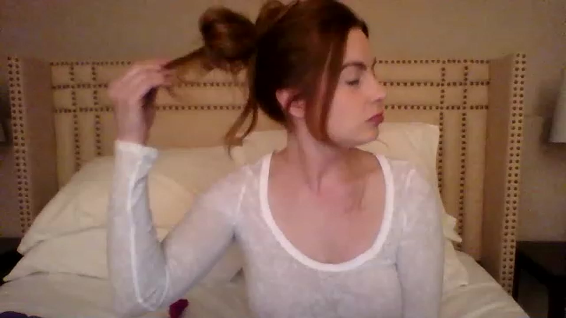 Gallery image thumbnail from AubreyMonroe's myfreecams stream on, 03/14/2023, 02:59 image 14 of 20