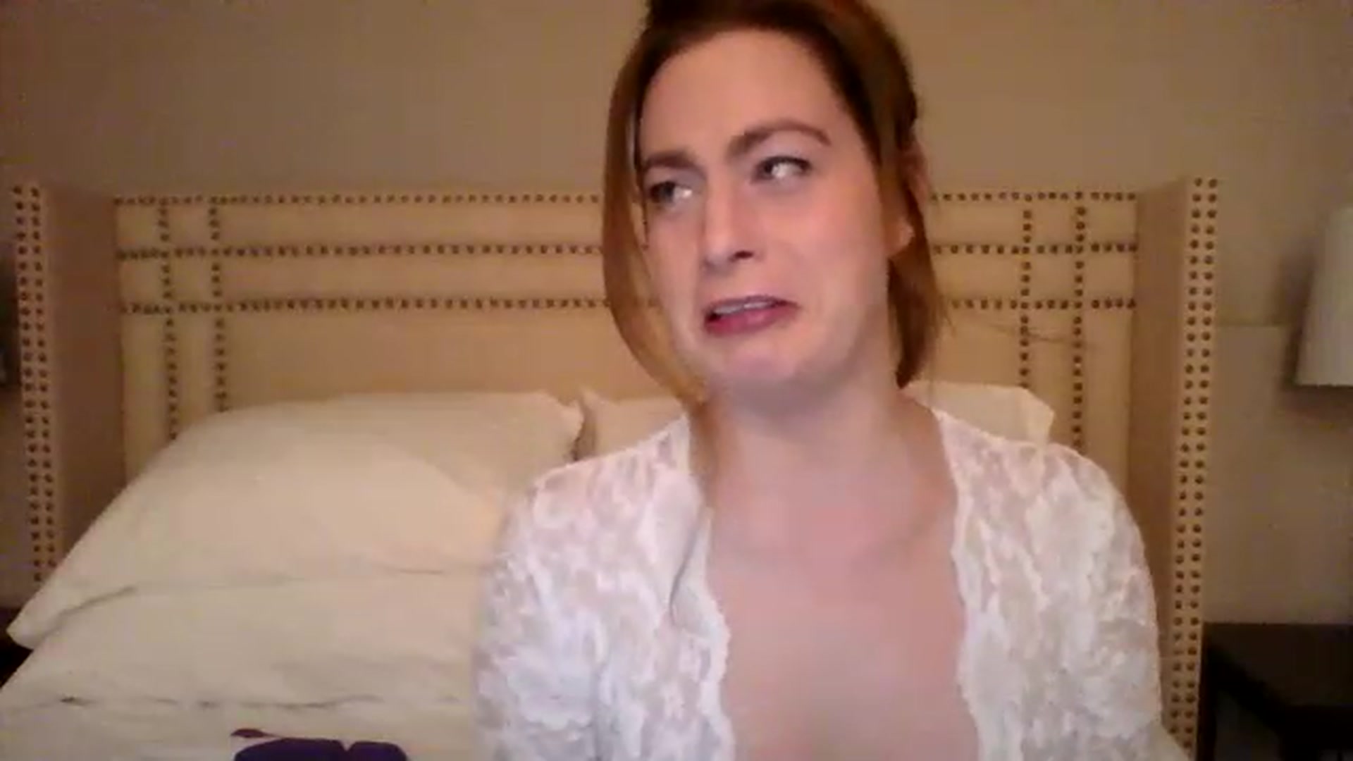 Gallery image thumbnail from AubreyMonroe's myfreecams stream on, 03/19/2023, 03:13 image 4 of 20