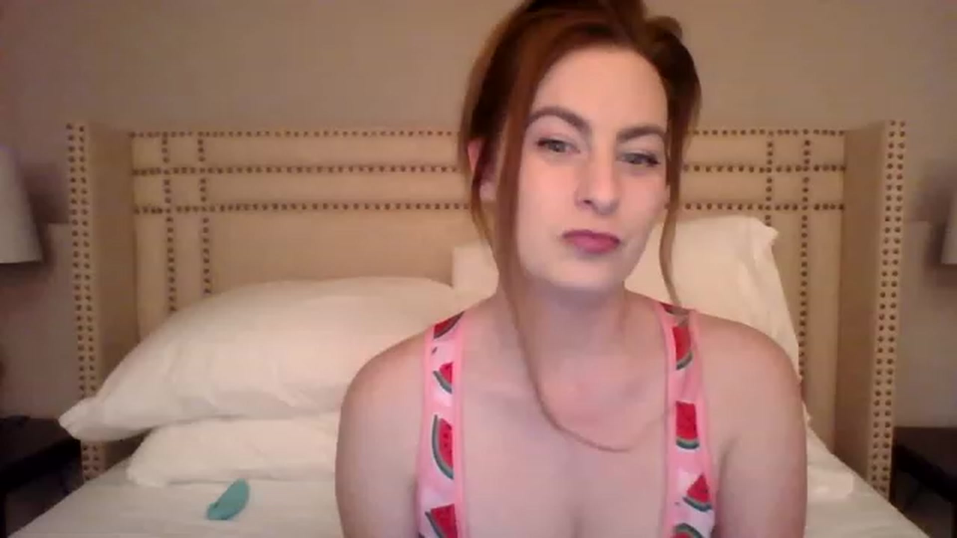Gallery image thumbnail from AubreyMonroe's myfreecams stream on, 04/06/2023, 02:00 image 10 of 20