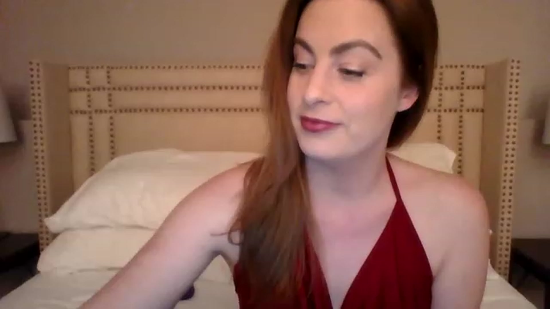 Gallery image thumbnail from AubreyMonroe's myfreecams stream on, 04/13/2023, 02:46 image 3 of 20
