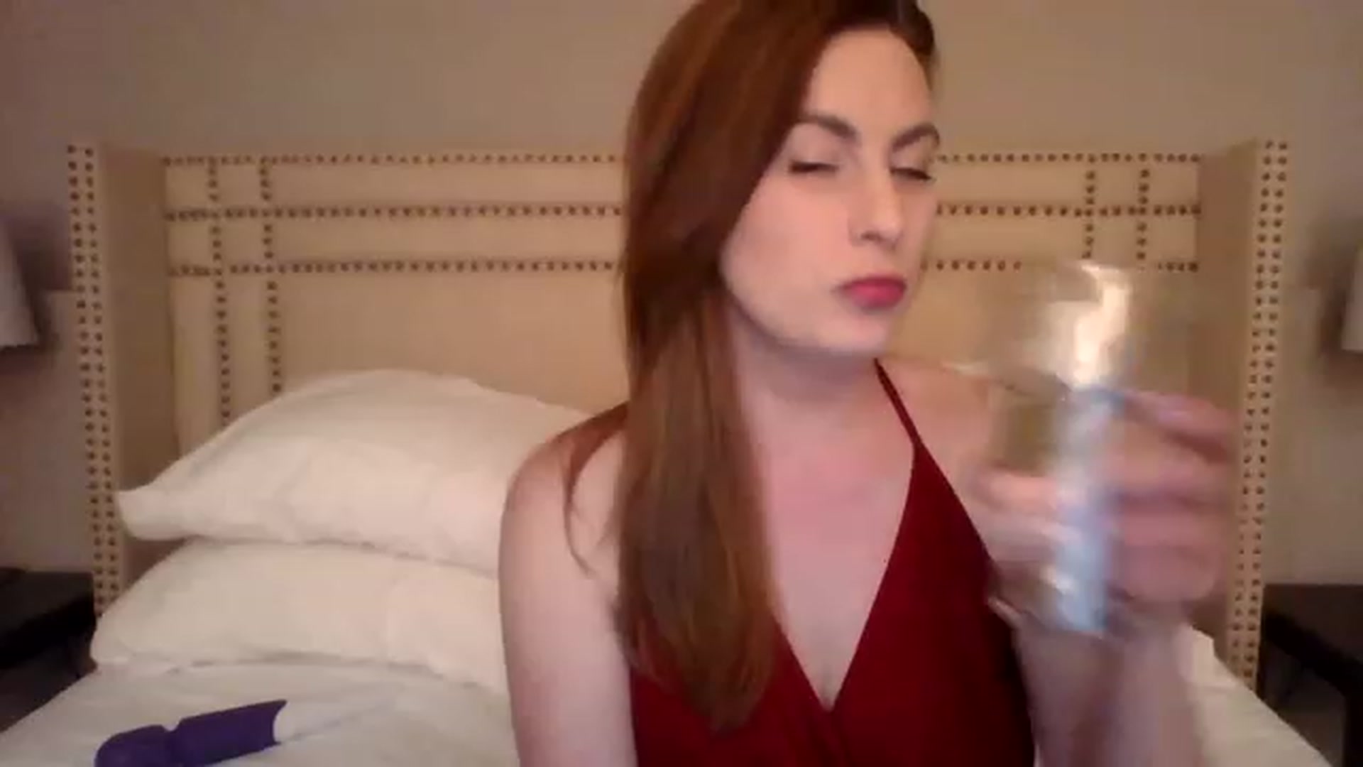 Gallery image thumbnail from AubreyMonroe's myfreecams stream on, 04/13/2023, 02:46 image 13 of 20