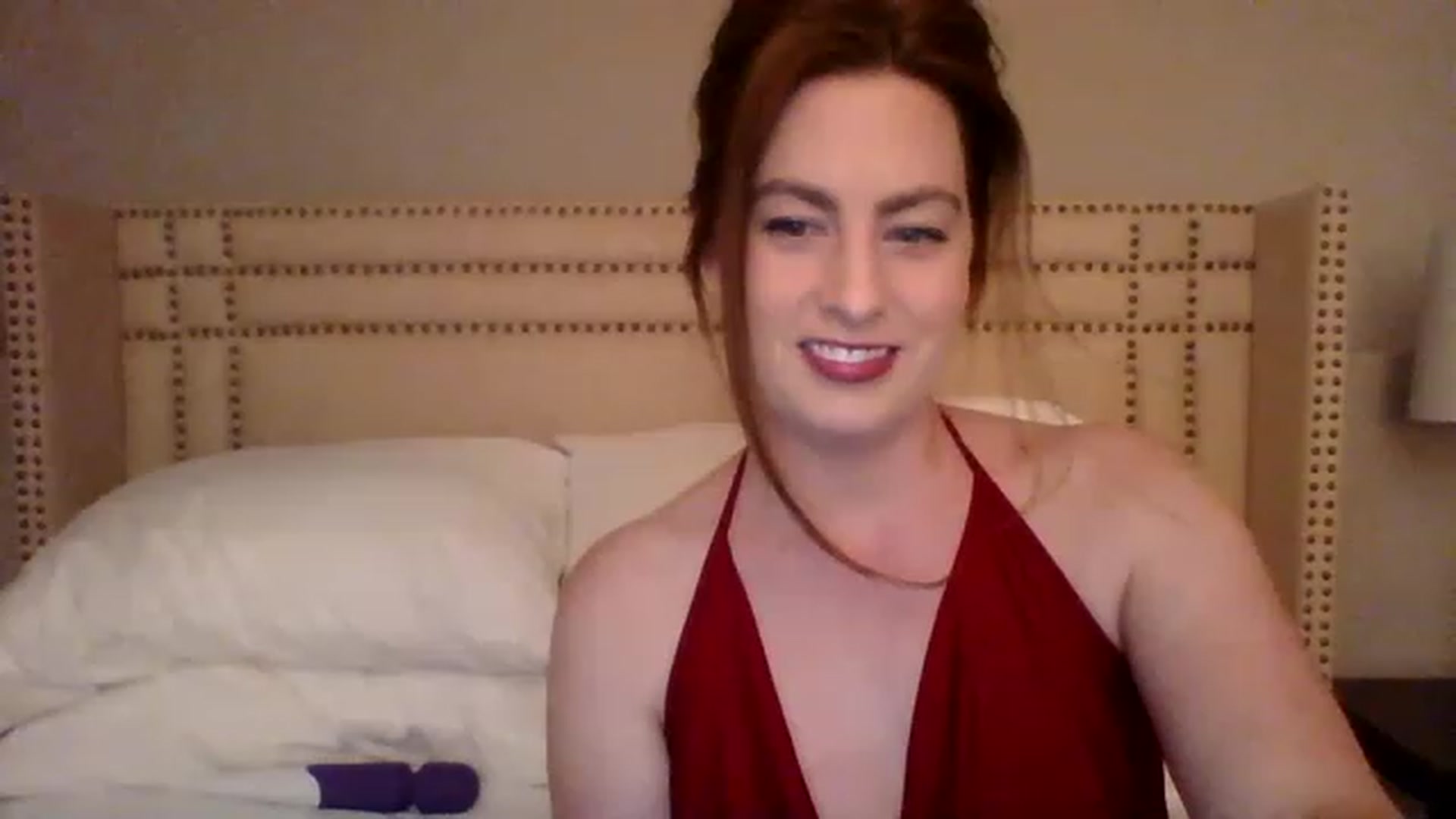 Gallery image thumbnail from AubreyMonroe's myfreecams stream on, 05/04/2023, 02:46 image 15 of 20