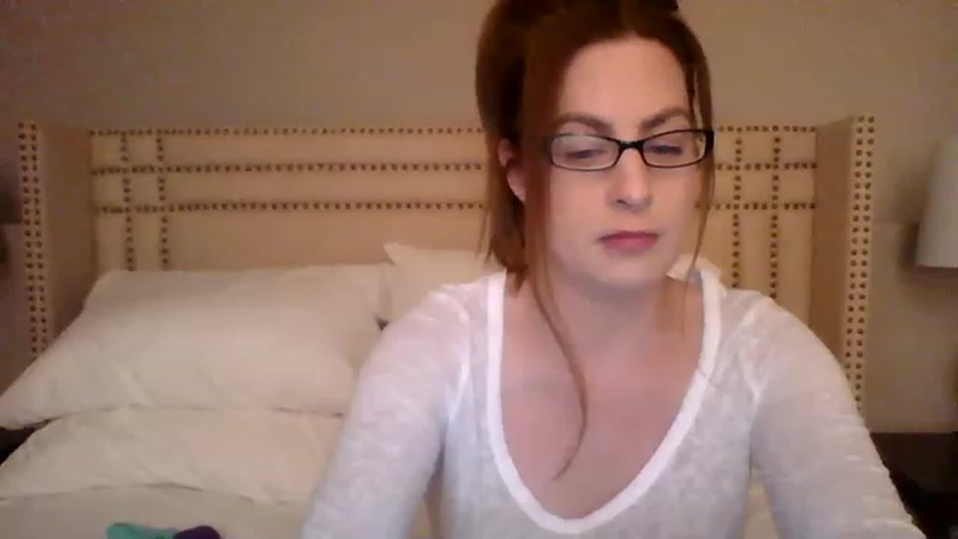 Gallery image thumbnail from AubreyMonroe's myfreecams stream on, 05/07/2023, 02:47 image 12 of 20