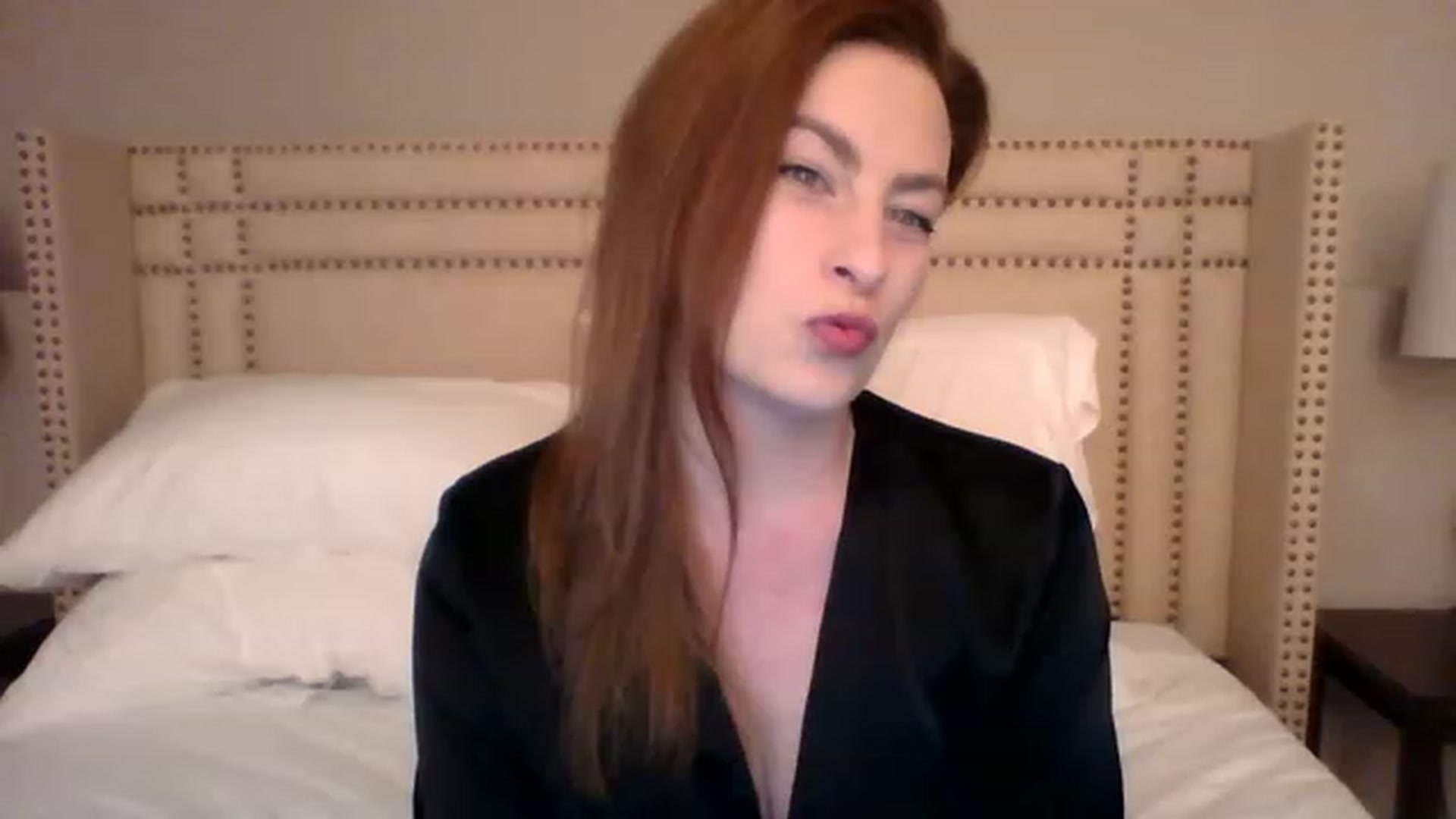 Gallery image thumbnail from AubreyMonroe's myfreecams stream on, 05/12/2023, 02:39 image 14 of 20