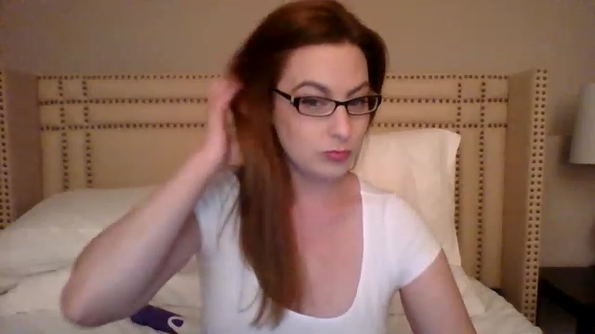 Gallery image thumbnail from AubreyMonroe's myfreecams stream on, 05/21/2023, 02:59 image 18 of 20