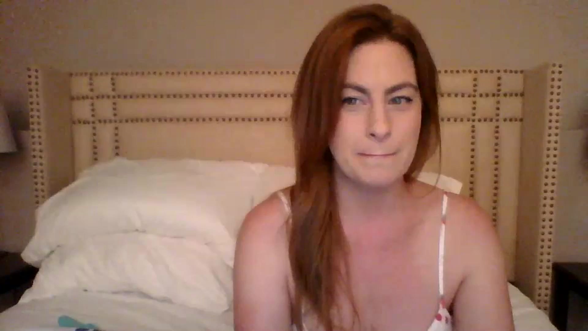 Gallery image thumbnail from AubreyMonroe's myfreecams stream on, 07/06/2023, 02:39 image 16 of 20
