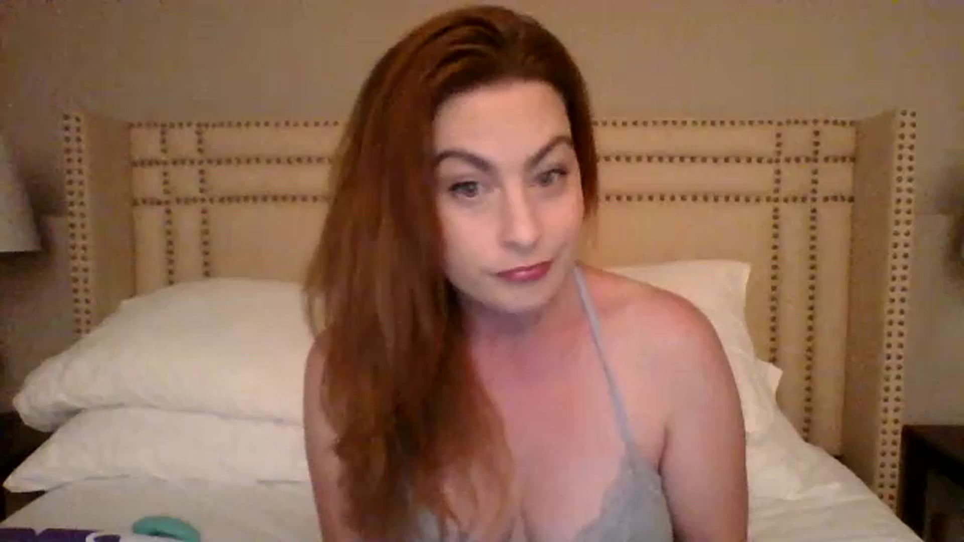 Gallery image thumbnail from AubreyMonroe's myfreecams stream on, 07/16/2023, 02:35 image 1 of 20