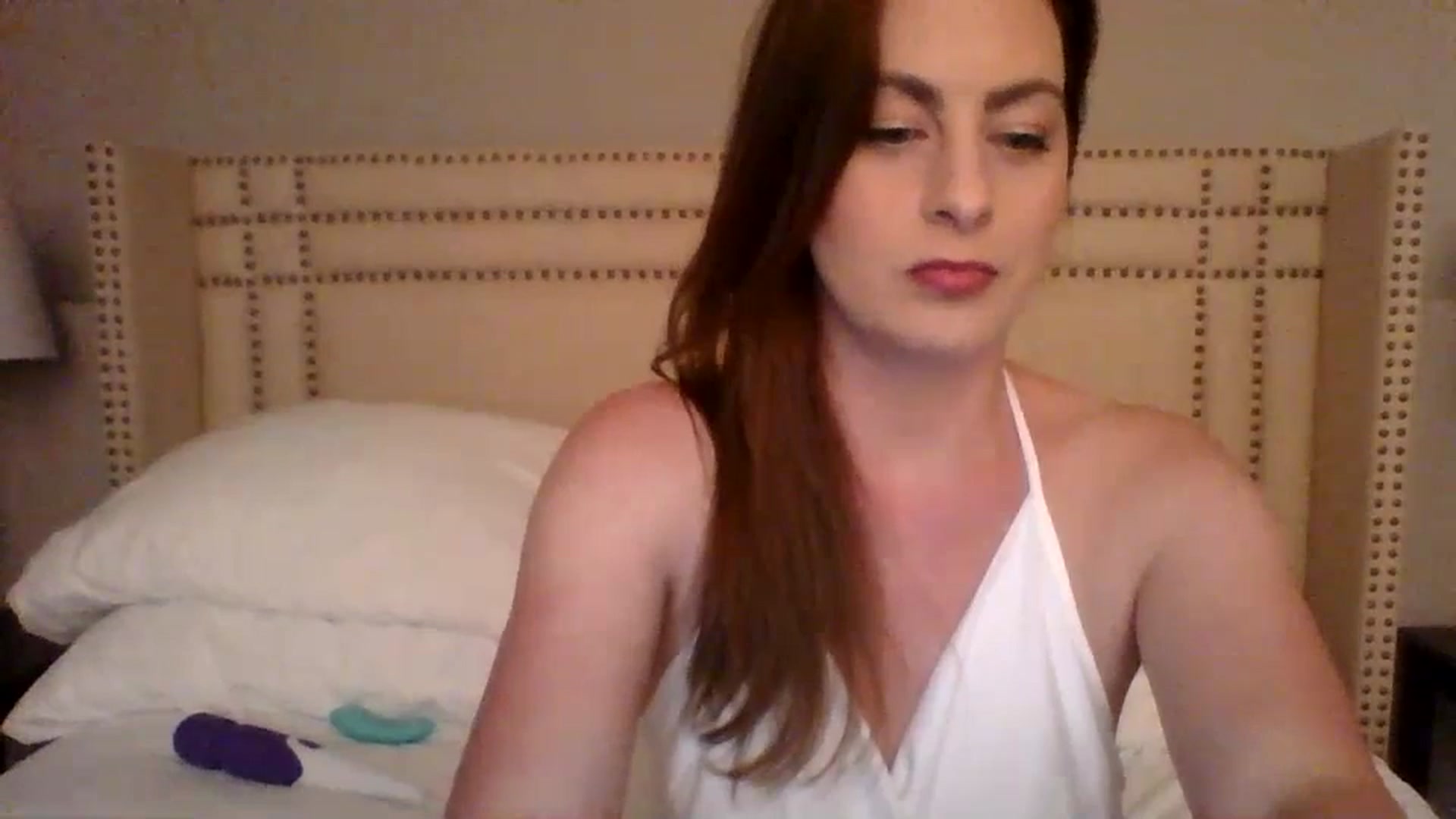 Gallery image thumbnail from AubreyMonroe's myfreecams stream on, 07/20/2023, 02:27 image 20 of 20