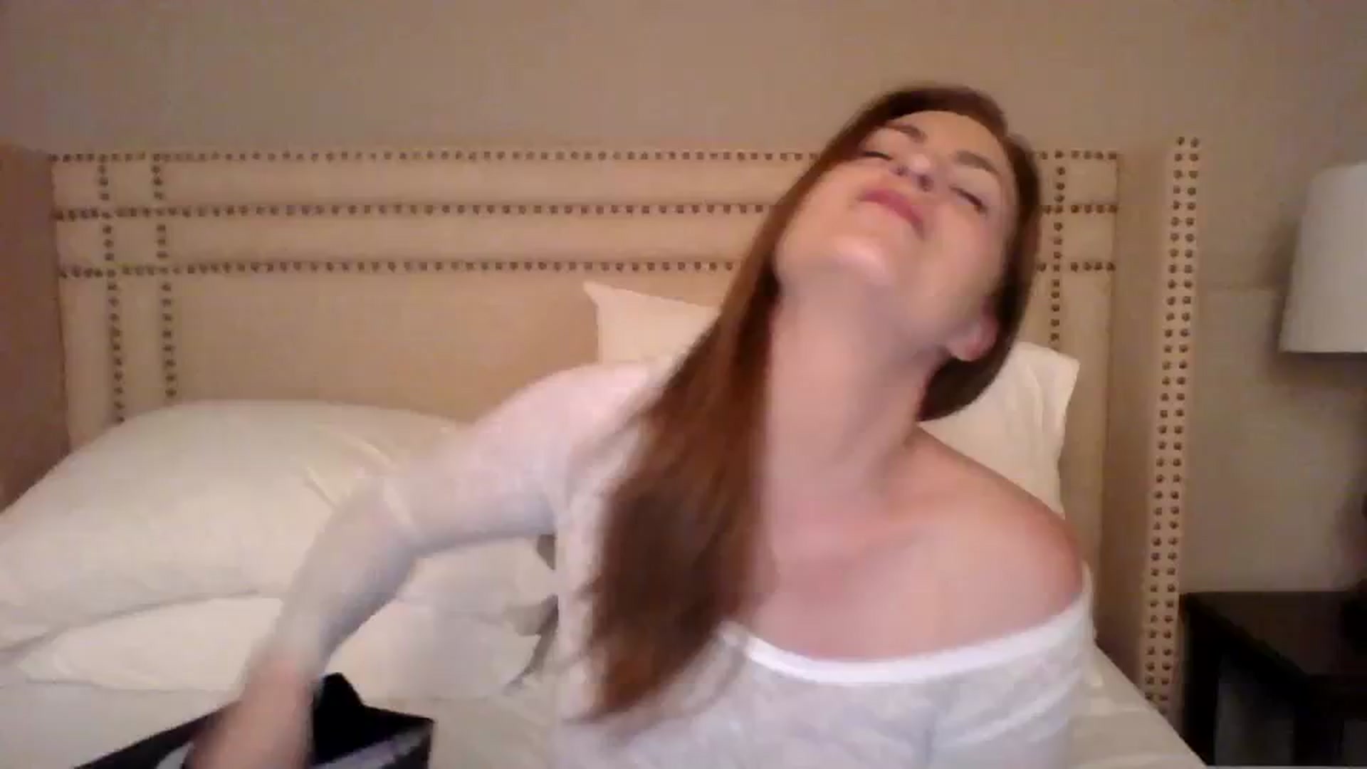 Gallery image thumbnail from AubreyMonroe's myfreecams stream on, 08/03/2023, 02:50 image 20 of 20