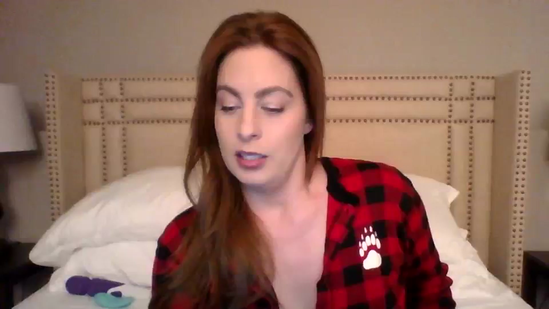Gallery image thumbnail from AubreyMonroe's myfreecams stream on, 09/02/2023, 03:19 image 3 of 20