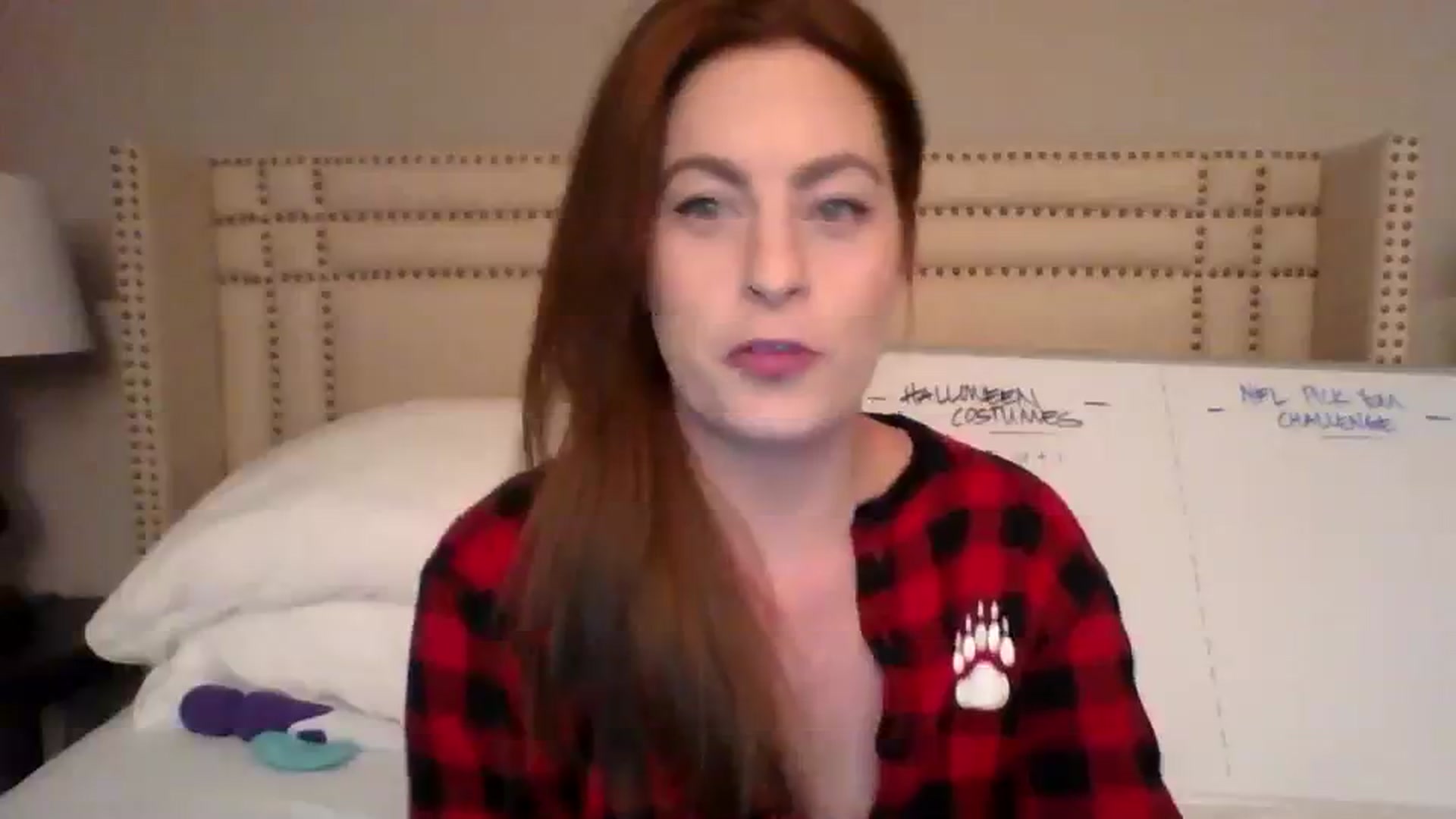 Gallery image thumbnail from AubreyMonroe's myfreecams stream on, 09/02/2023, 03:19 image 11 of 20