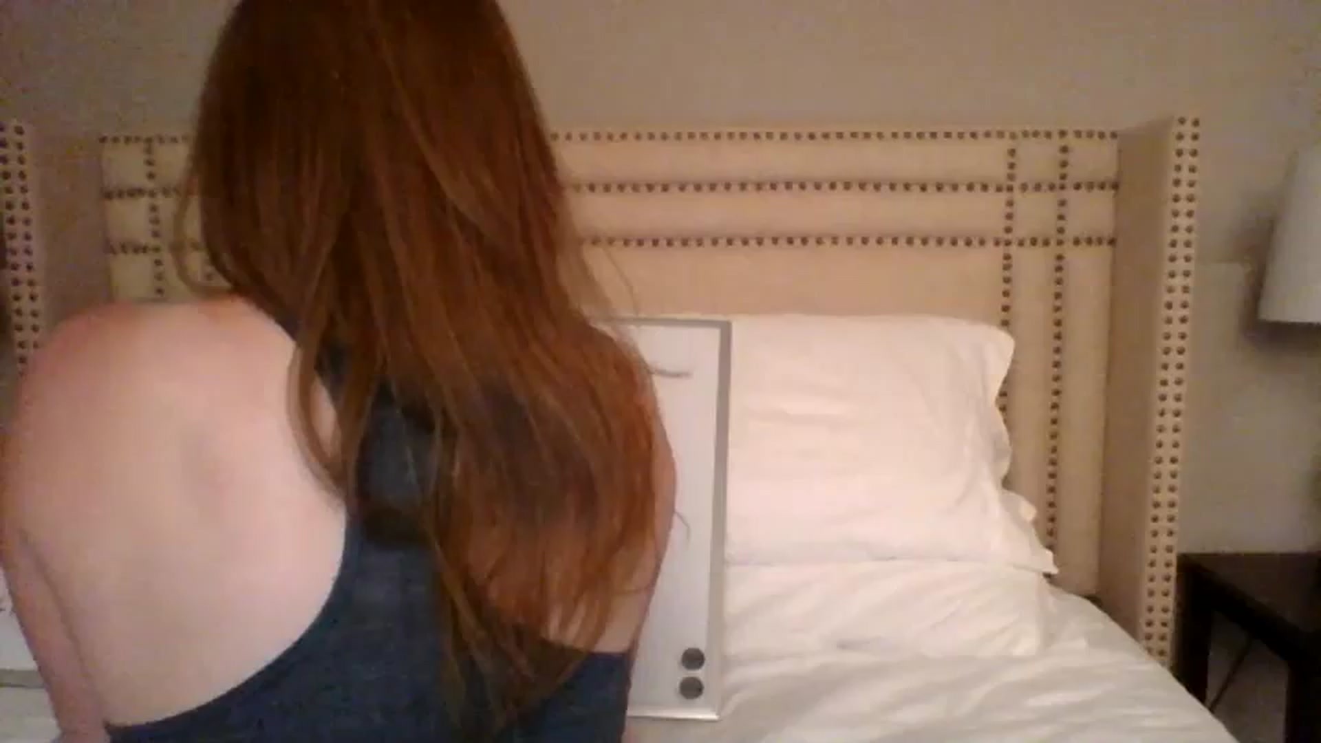 Gallery image thumbnail from AubreyMonroe's myfreecams stream on, 09/15/2023, 03:16 image 3 of 20