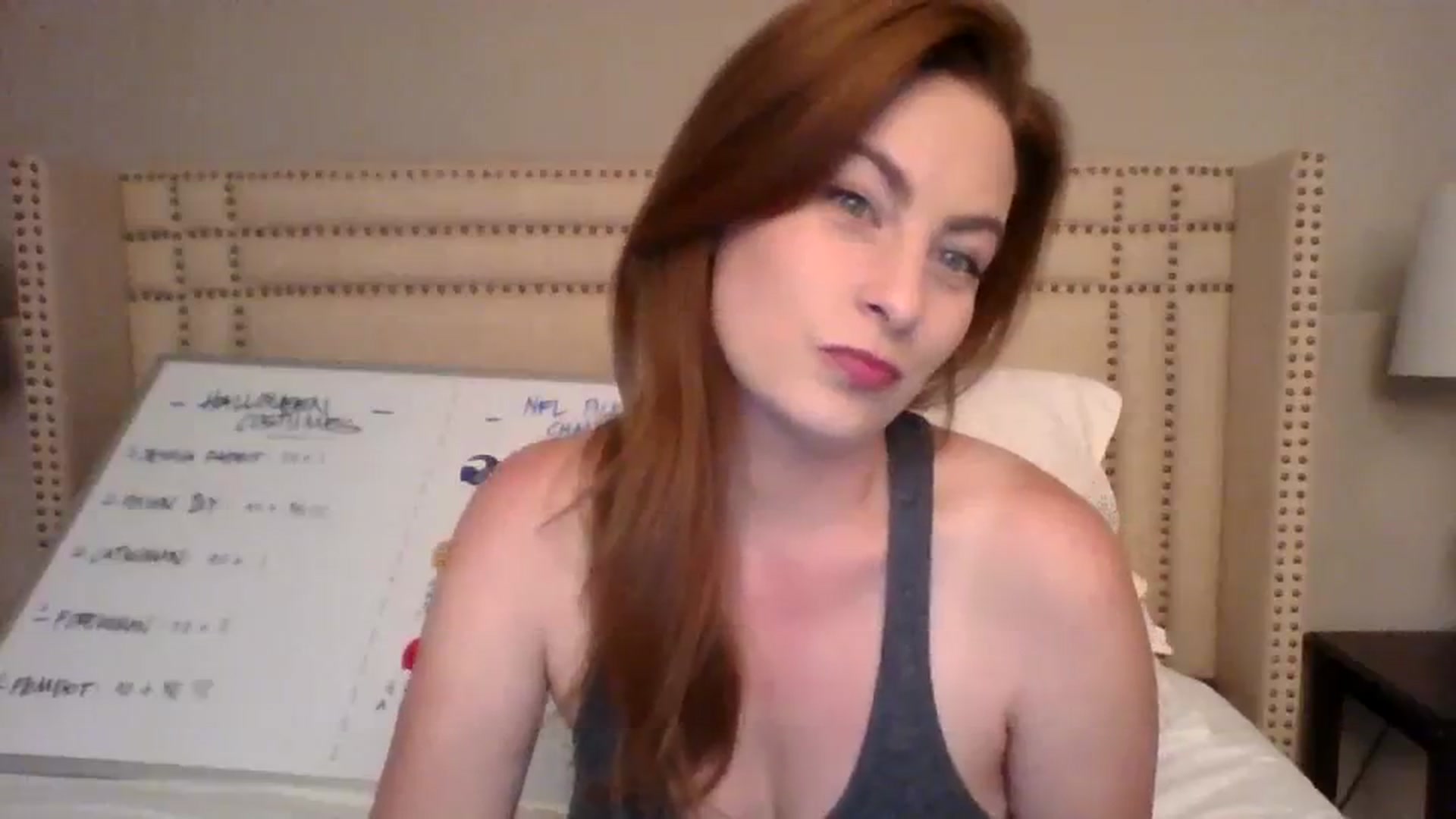 Gallery image thumbnail from AubreyMonroe's myfreecams stream on, 09/15/2023, 03:16 image 10 of 20