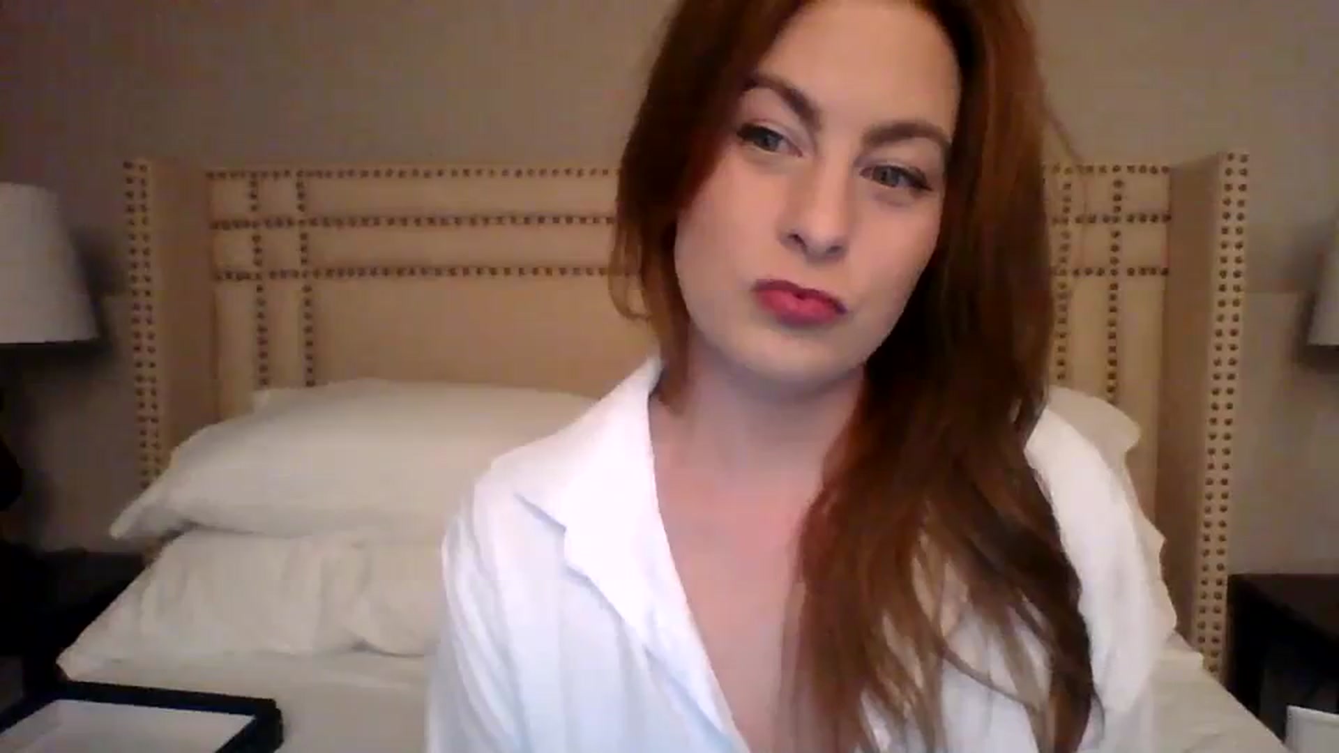 Gallery image thumbnail from AubreyMonroe's myfreecams stream on, 09/30/2023, 02:45 image 2 of 20