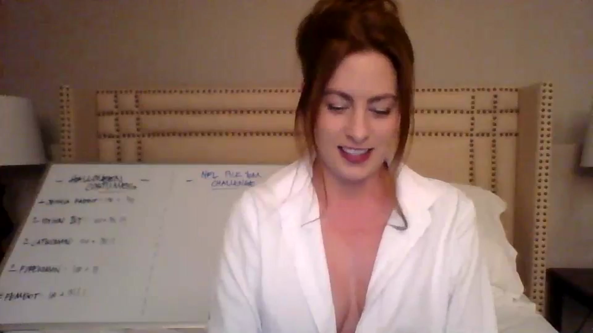 Gallery image thumbnail from AubreyMonroe's myfreecams stream on, 09/30/2023, 02:45 image 8 of 20