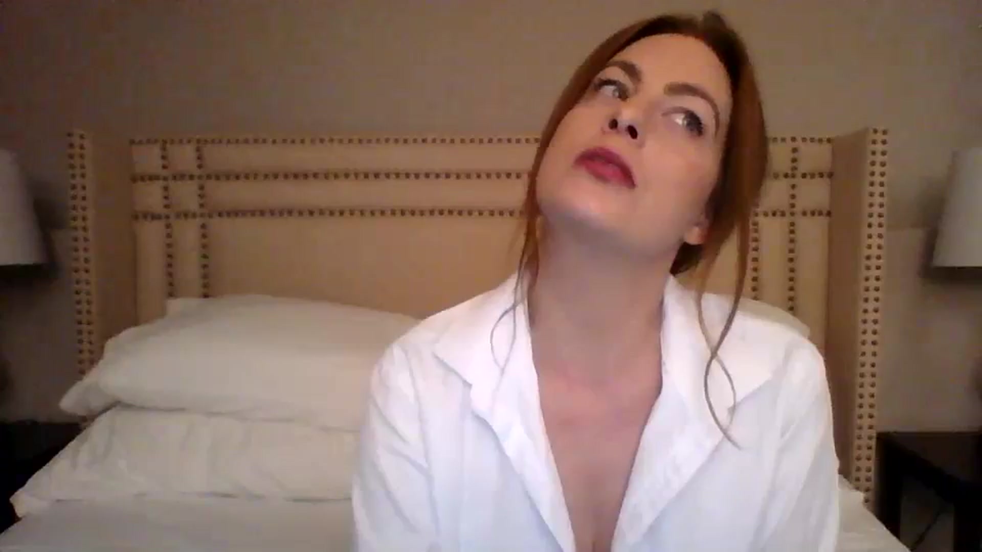 Gallery image thumbnail from AubreyMonroe's myfreecams stream on, 09/30/2023, 03:47 image 6 of 20