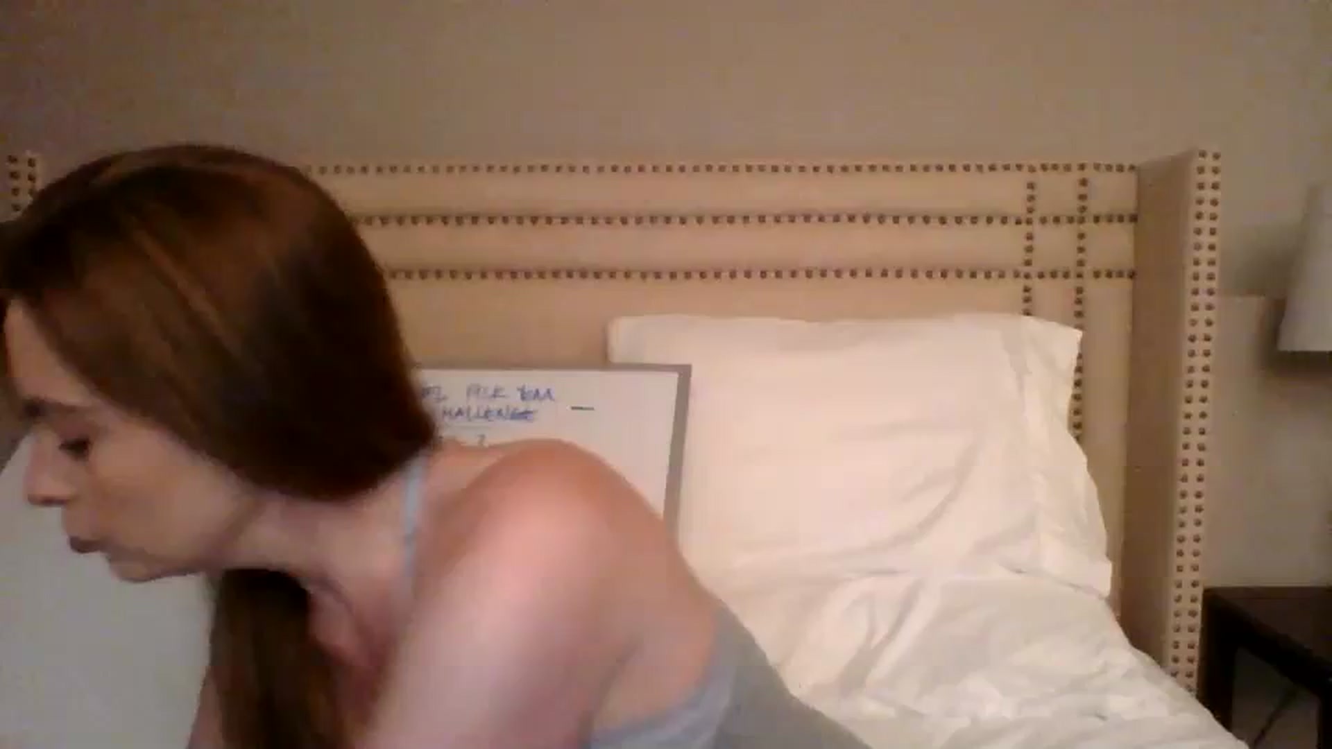 Gallery image thumbnail from AubreyMonroe's myfreecams stream on, 10/20/2023, 02:28 image 3 of 20