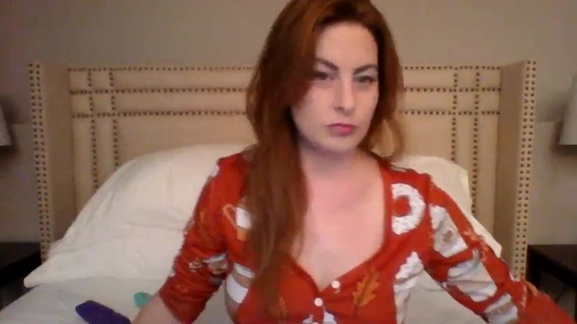Gallery image thumbnail from AubreyMonroe's myfreecams stream on, 10/25/2023, 03:05 image 9 of 20