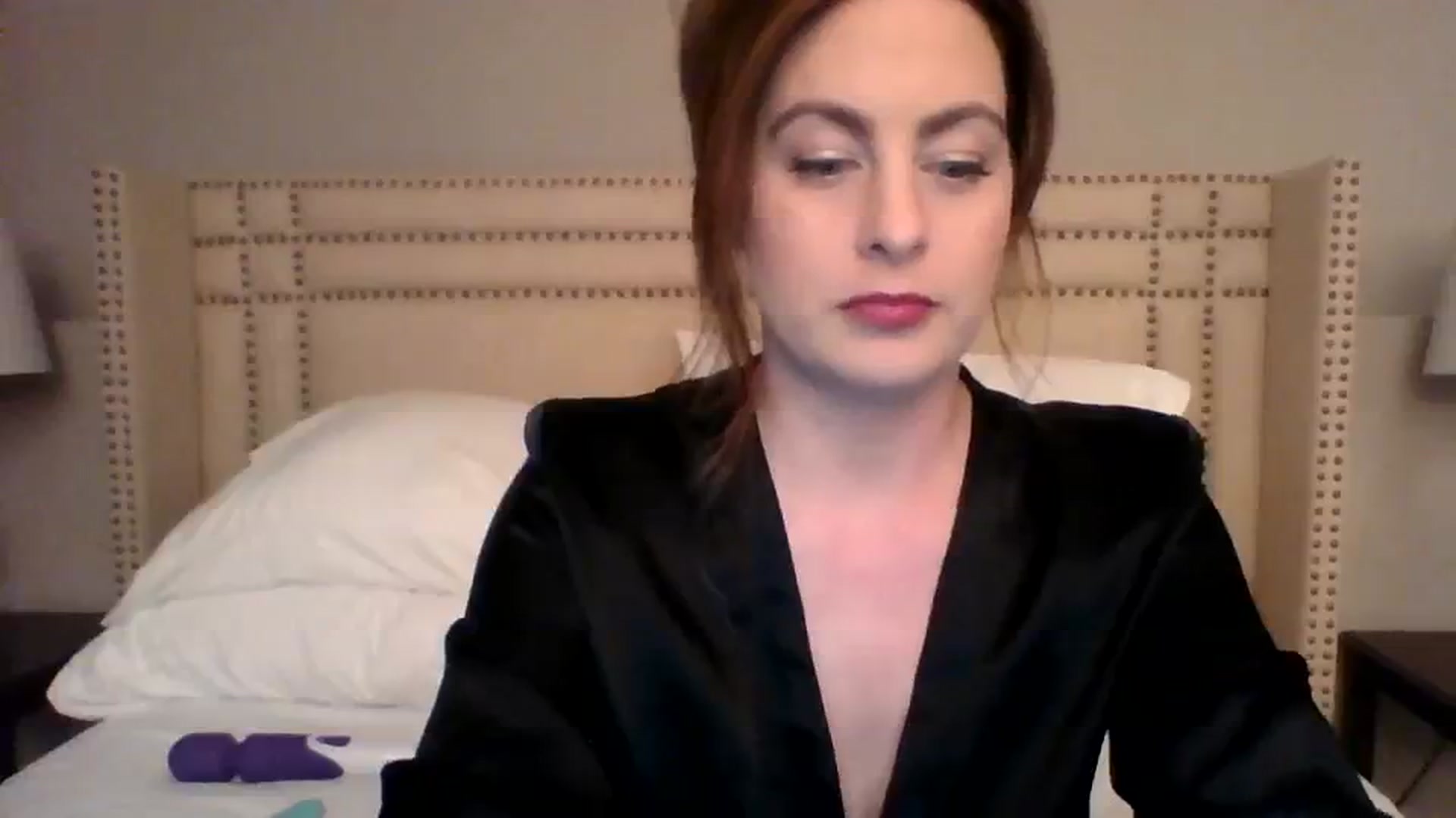 Gallery image thumbnail from AubreyMonroe's myfreecams stream on, 11/01/2023, 03:03 image 6 of 20