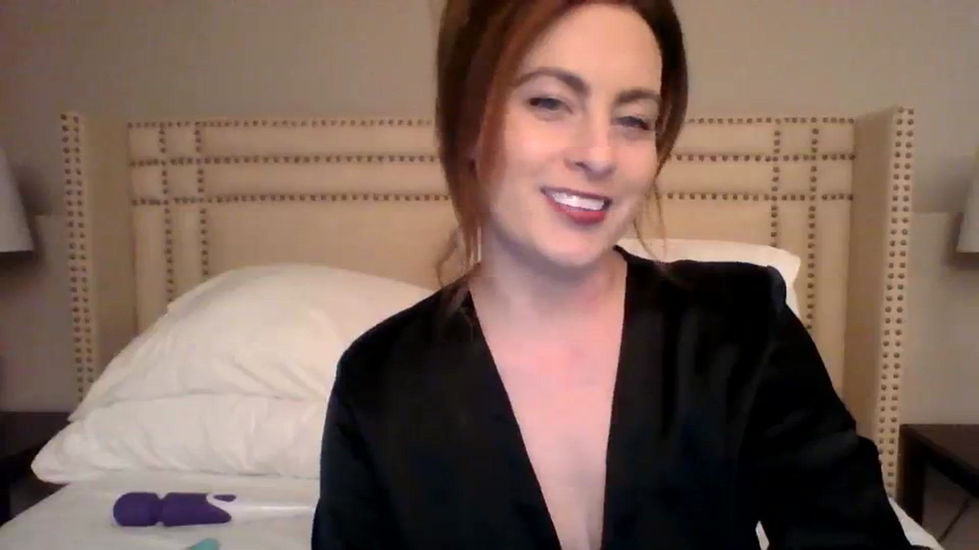 Gallery image thumbnail from AubreyMonroe's myfreecams stream on, 11/01/2023, 03:03 image 10 of 20