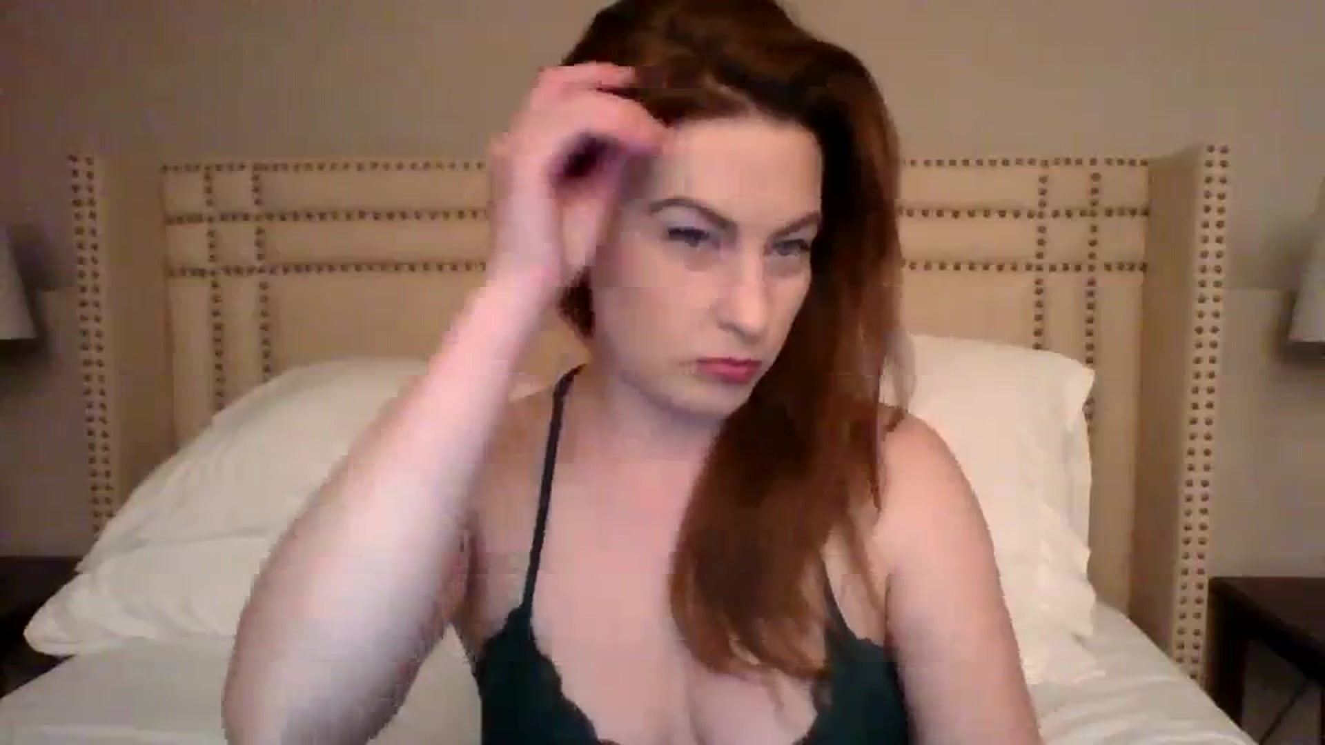 Gallery image thumbnail from AubreyMonroe's myfreecams stream on, 11/03/2023, 02:40 image 5 of 20