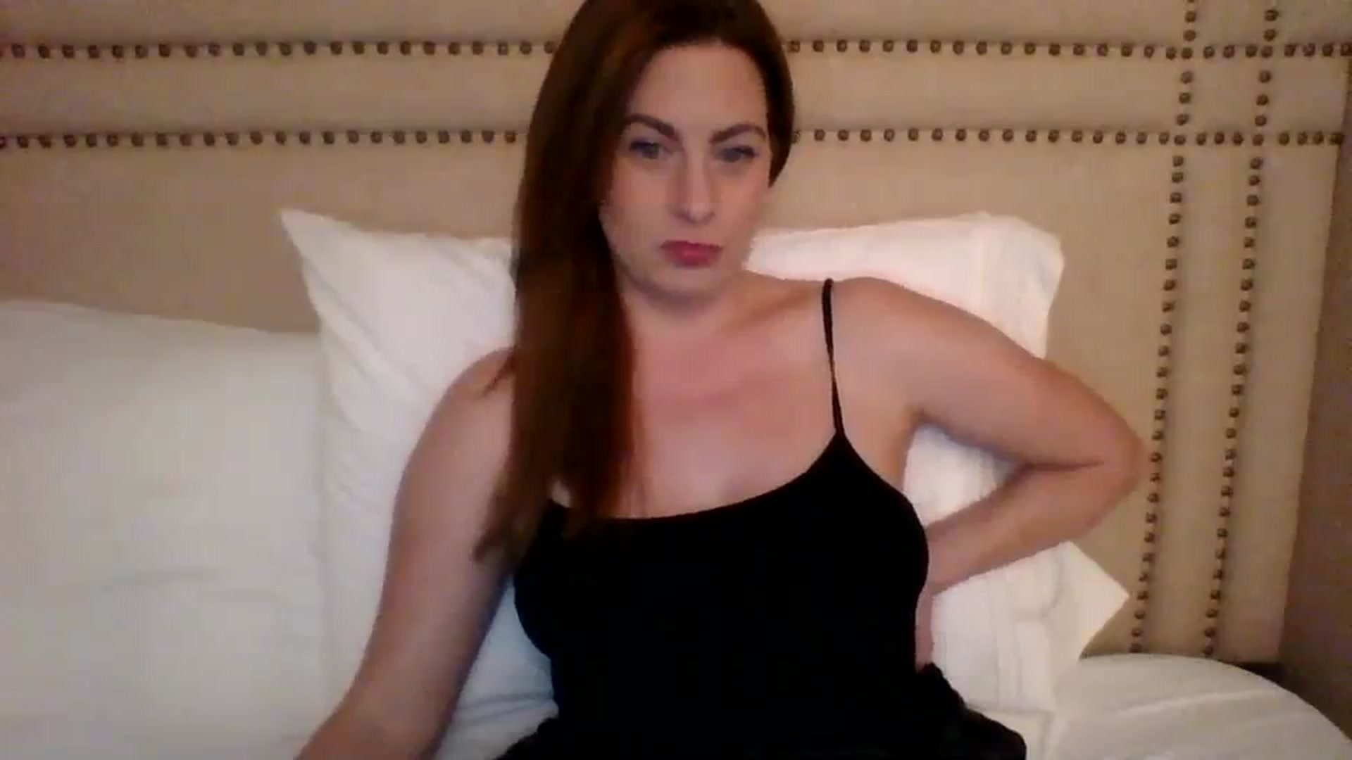 Gallery image thumbnail from AubreyMonroe's myfreecams stream on, 11/11/2023, 03:55 image 8 of 20