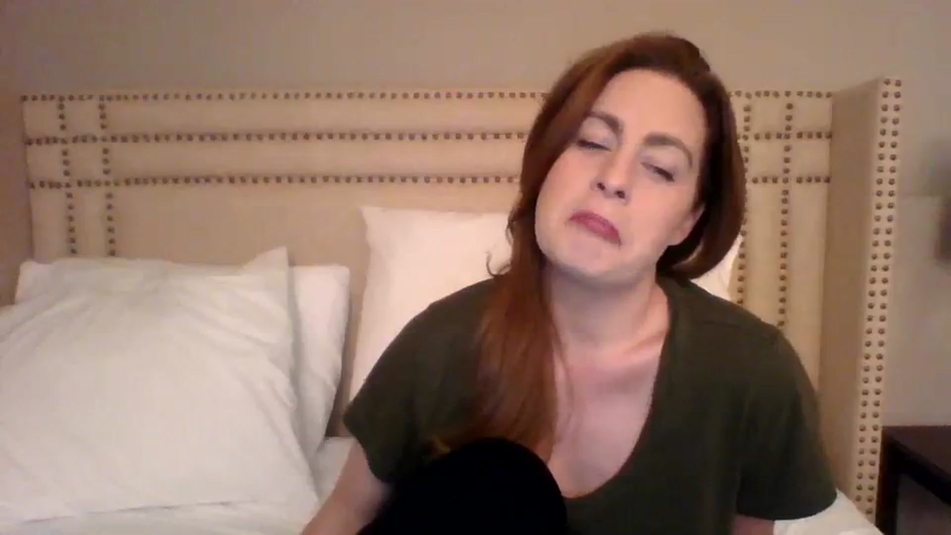 Gallery image thumbnail from AubreyMonroe's myfreecams stream on, 11/15/2023, 03:45 image 9 of 20