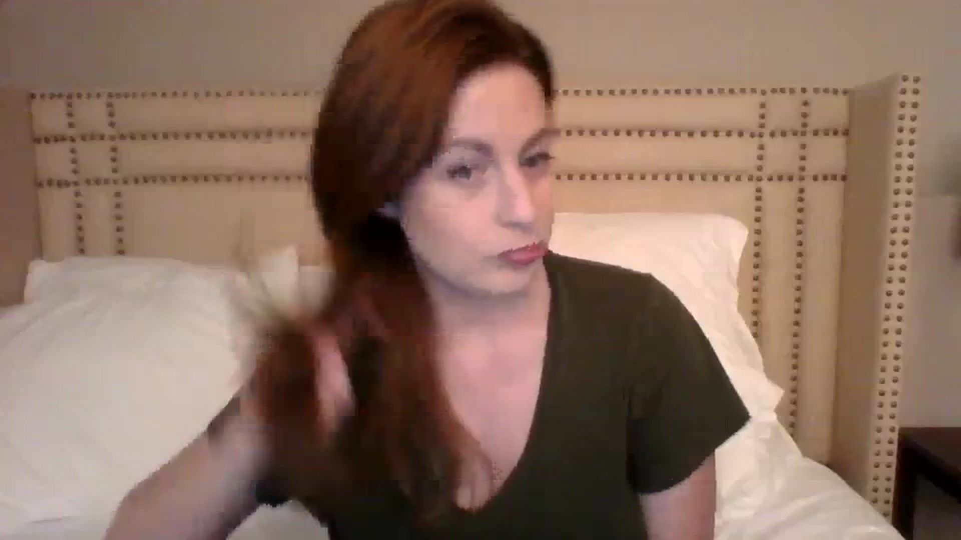 Gallery image thumbnail from AubreyMonroe's myfreecams stream on, 11/15/2023, 03:45 image 17 of 20