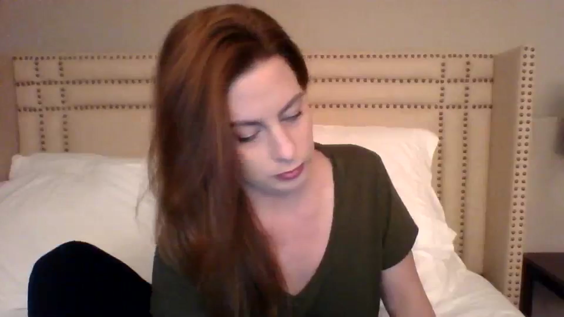 Gallery image thumbnail from AubreyMonroe's myfreecams stream on, 11/15/2023, 03:45 image 3 of 20