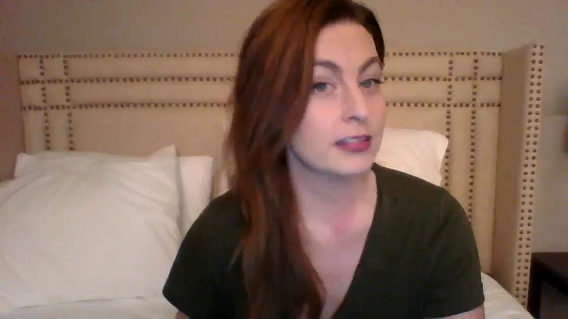 Gallery image thumbnail from AubreyMonroe's myfreecams stream on, 11/15/2023, 03:45 image 19 of 20