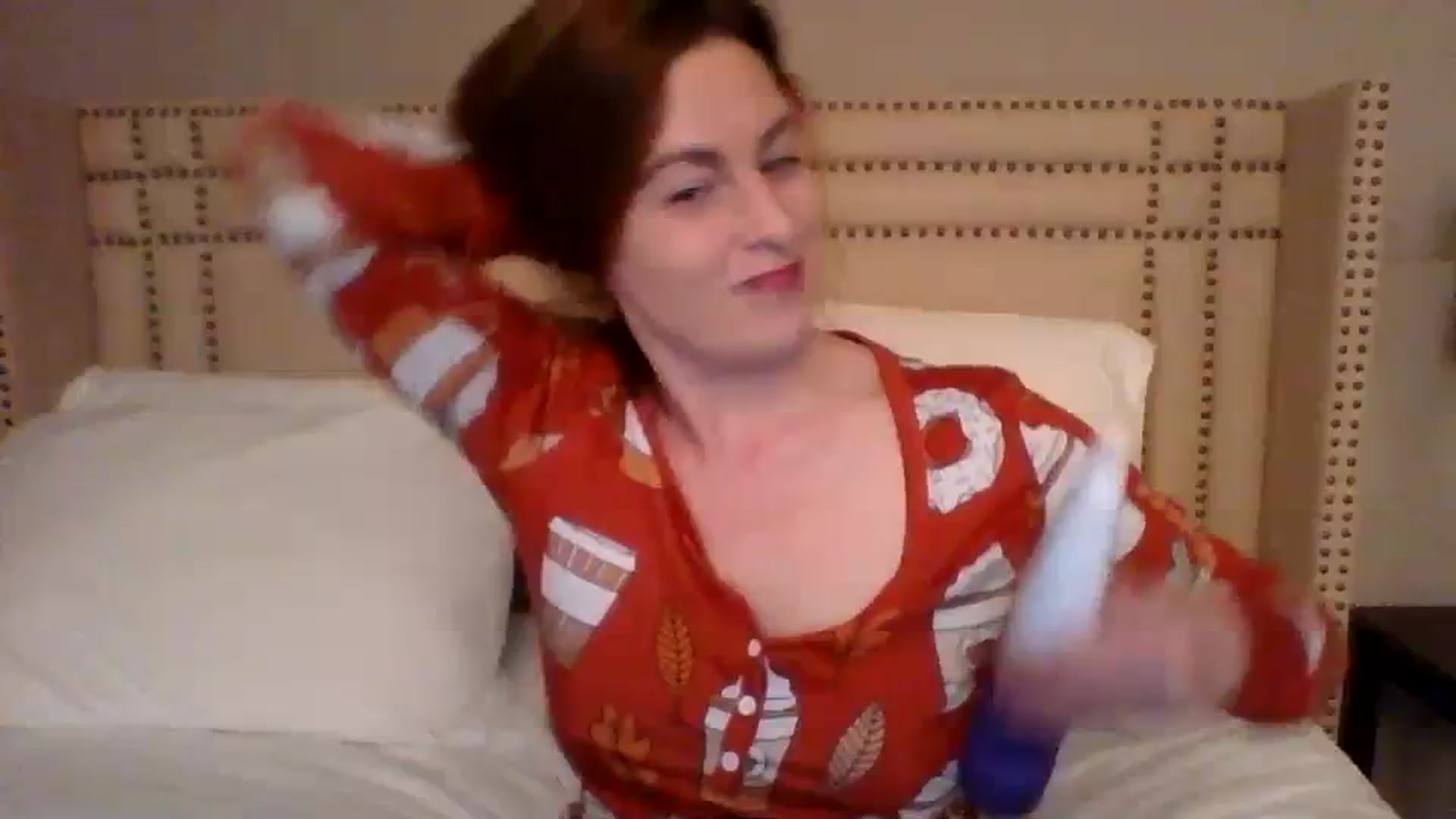 Gallery image thumbnail from AubreyMonroe's myfreecams stream on, 11/19/2023, 03:42 image 8 of 20