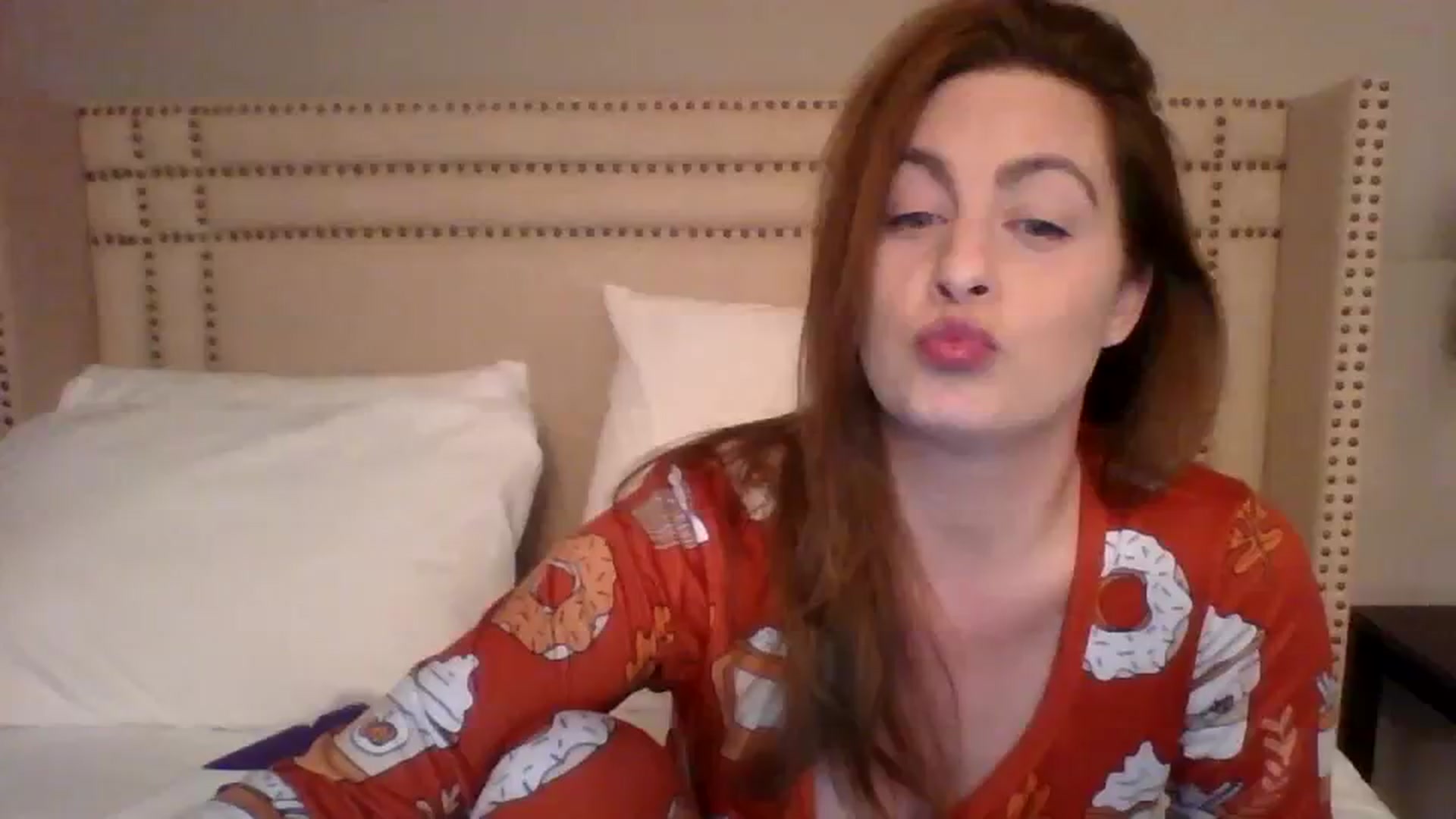 Gallery image thumbnail from AubreyMonroe's myfreecams stream on, 11/19/2023, 03:42 image 14 of 20