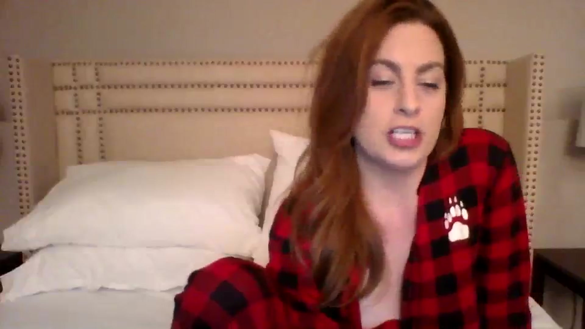 Gallery image thumbnail from AubreyMonroe's myfreecams stream on, 12/01/2023, 04:06 image 9 of 20