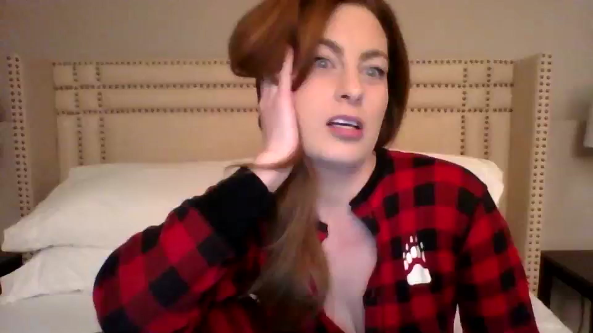 Gallery image thumbnail from AubreyMonroe's myfreecams stream on, 12/01/2023, 04:06 image 19 of 20